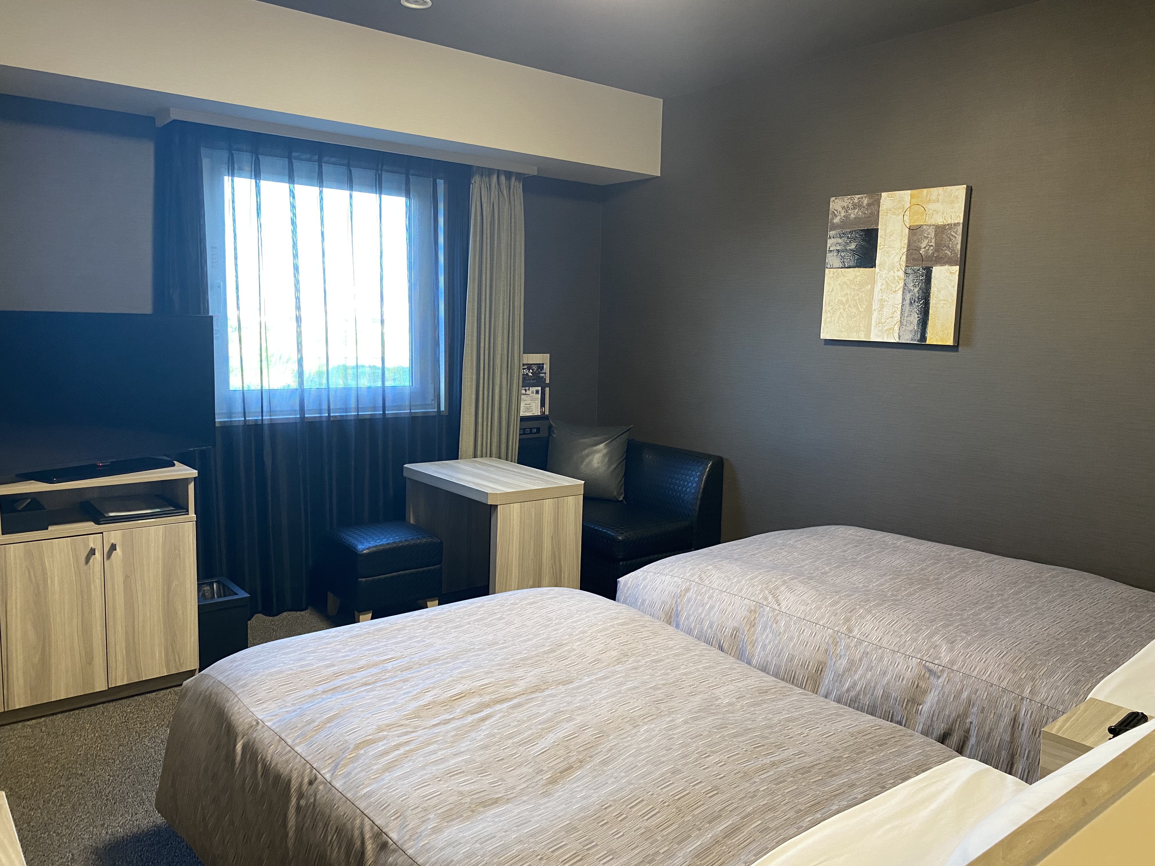 喫煙ツインルーム＿客室①