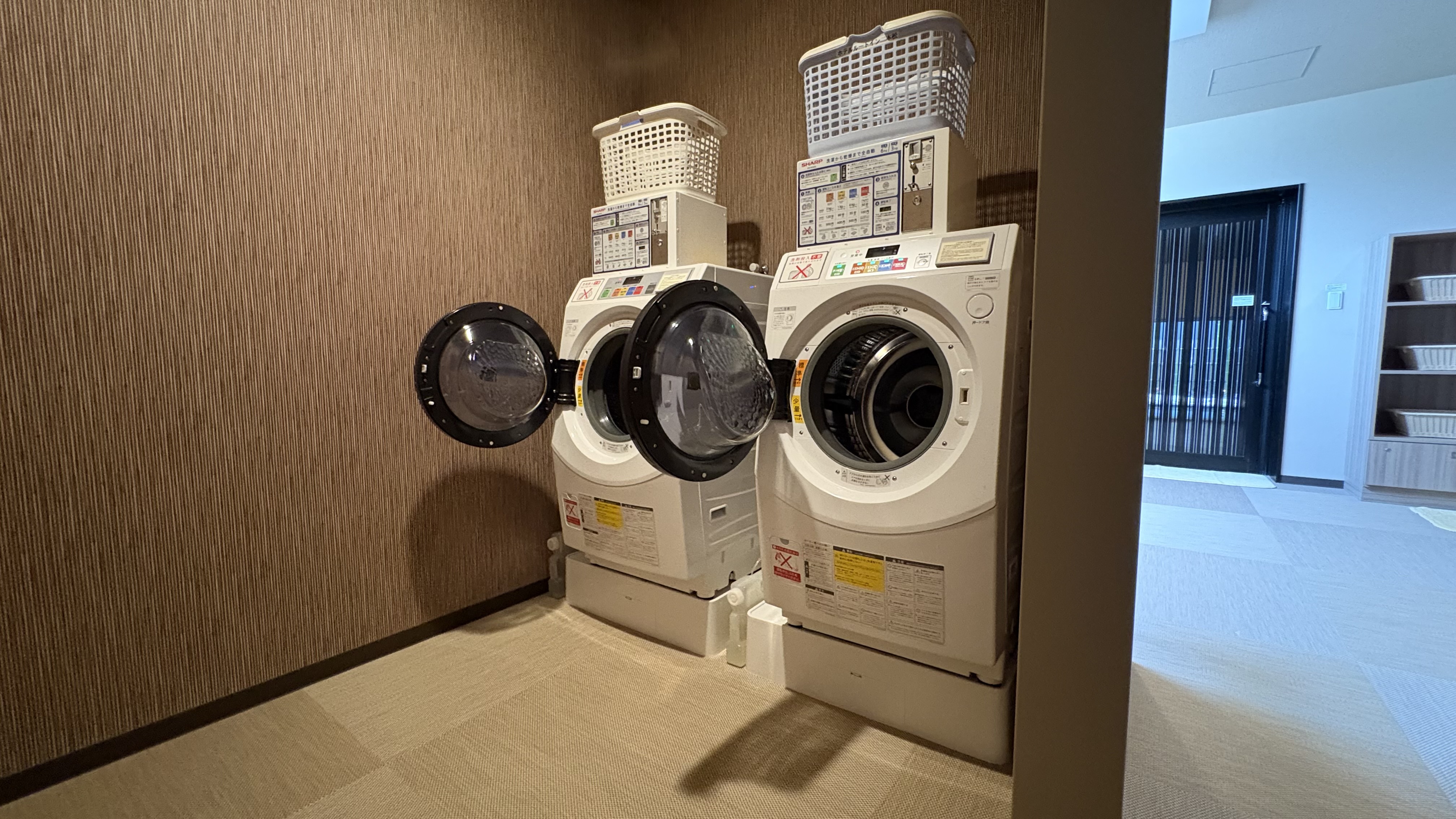 女性専用ランドリー（大浴場内にございます）