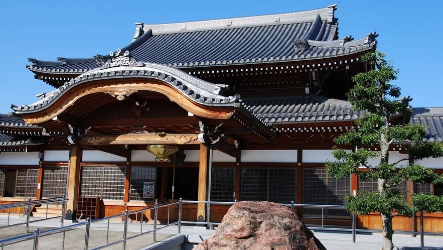 荒子観音寺　写真提供：（公財）名古屋観光コンベンションビューロー