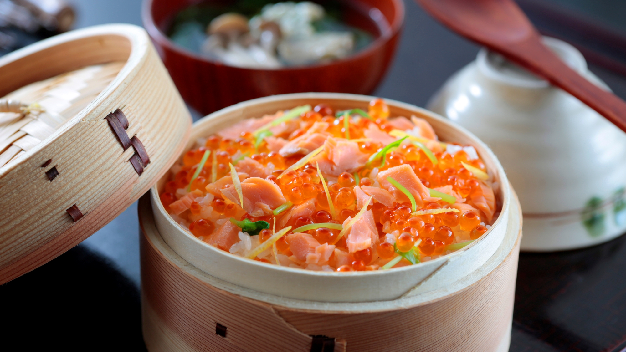 名物「はらこ飯」を食べ名取観光！