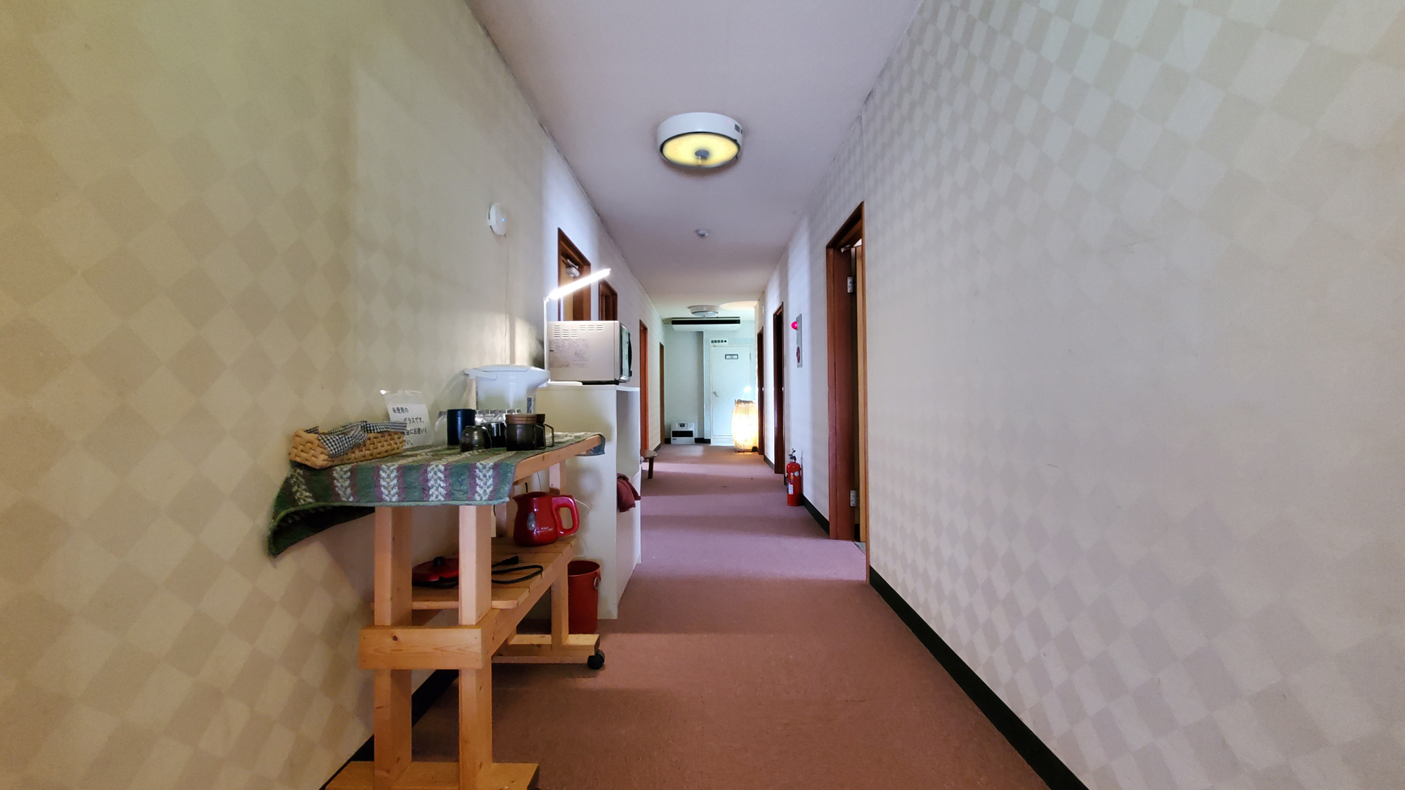 #館内　2階廊下