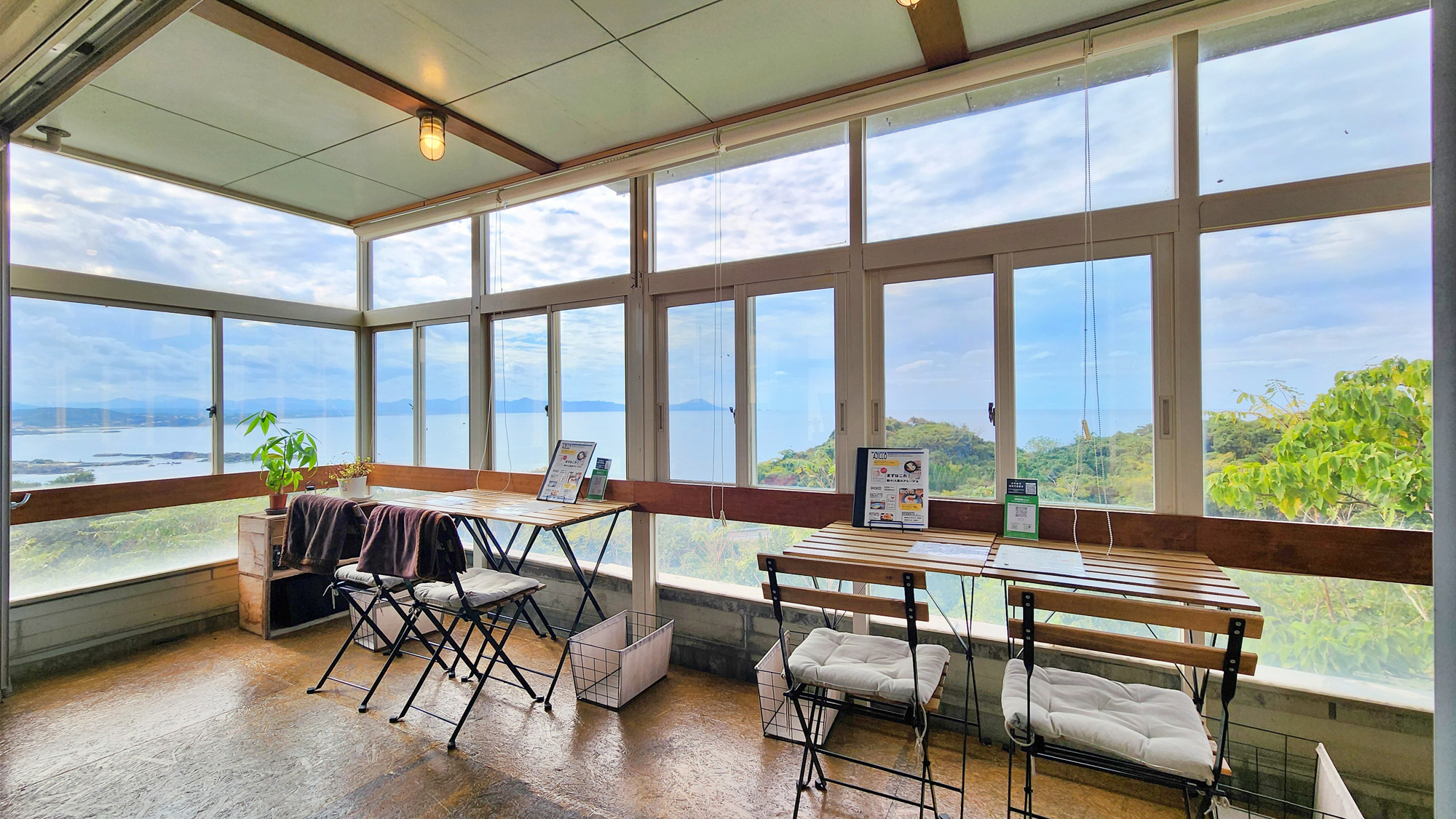 【レストラン】 