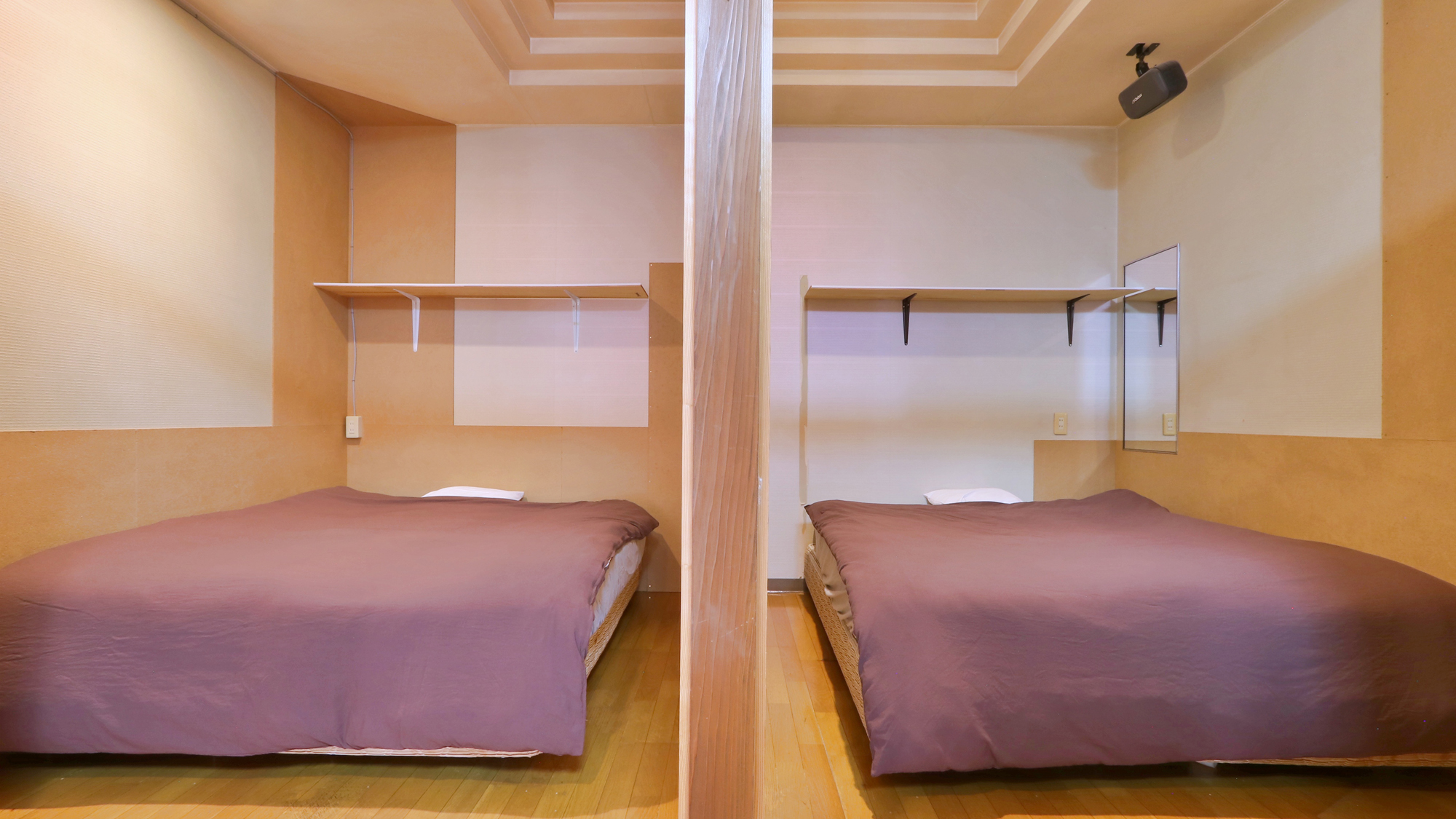 【客室】パーティションで仕切られたお部屋 