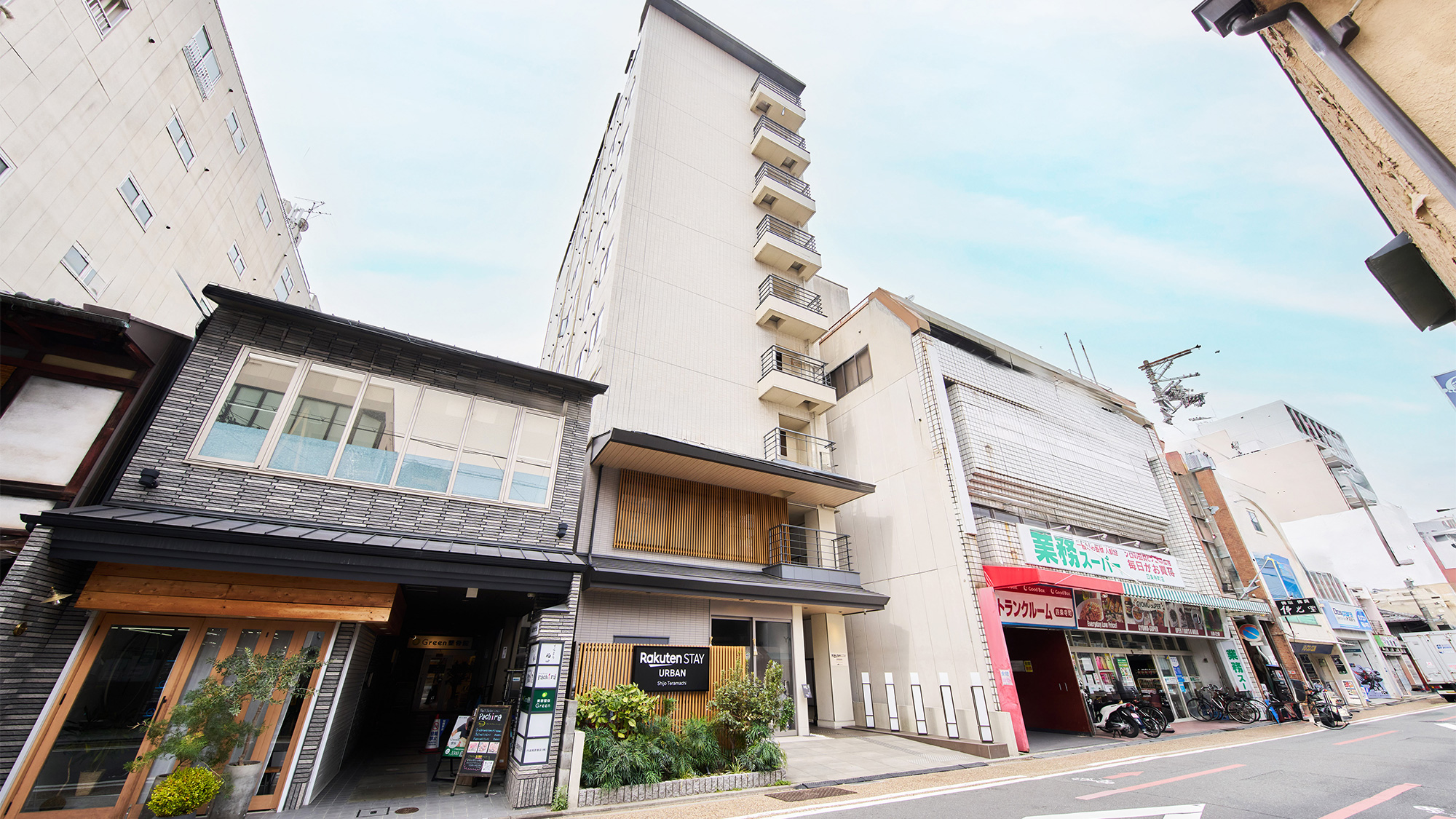 ・【外観】こちらの建物を目印にお越しください