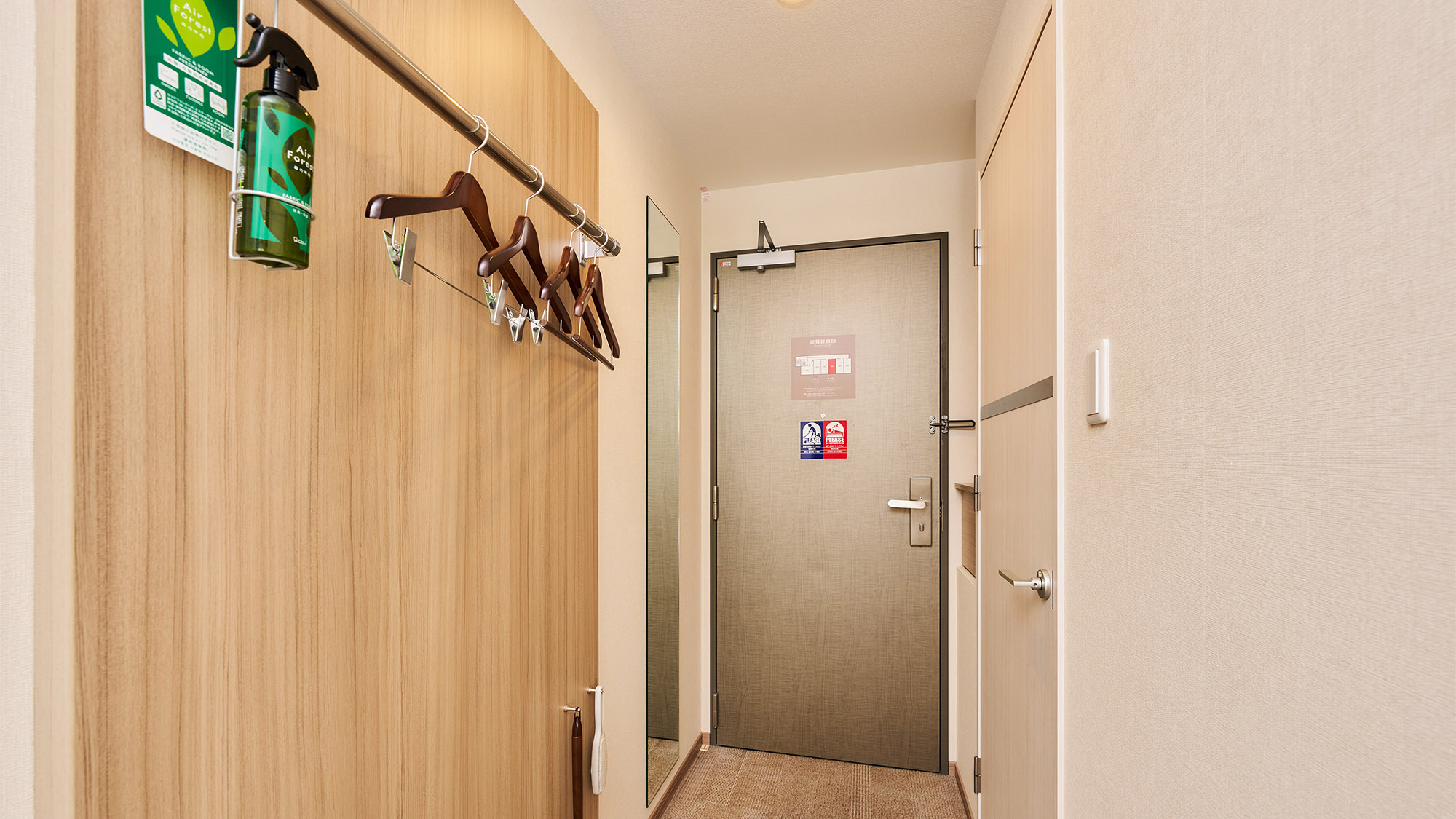 ・【スタンダードツイン】シンプルで清潔感のある心地よい客室