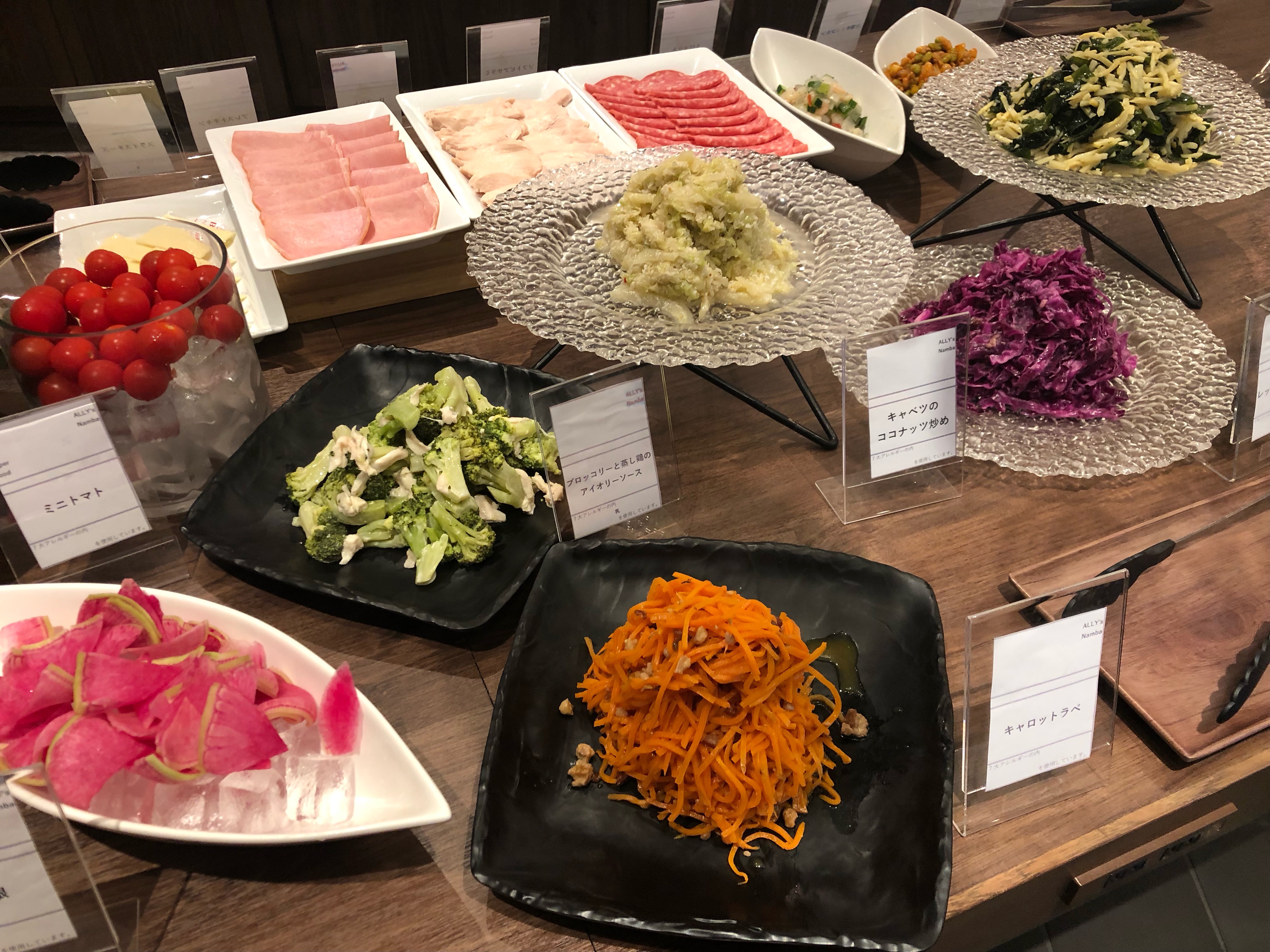朝食ビュッフェ