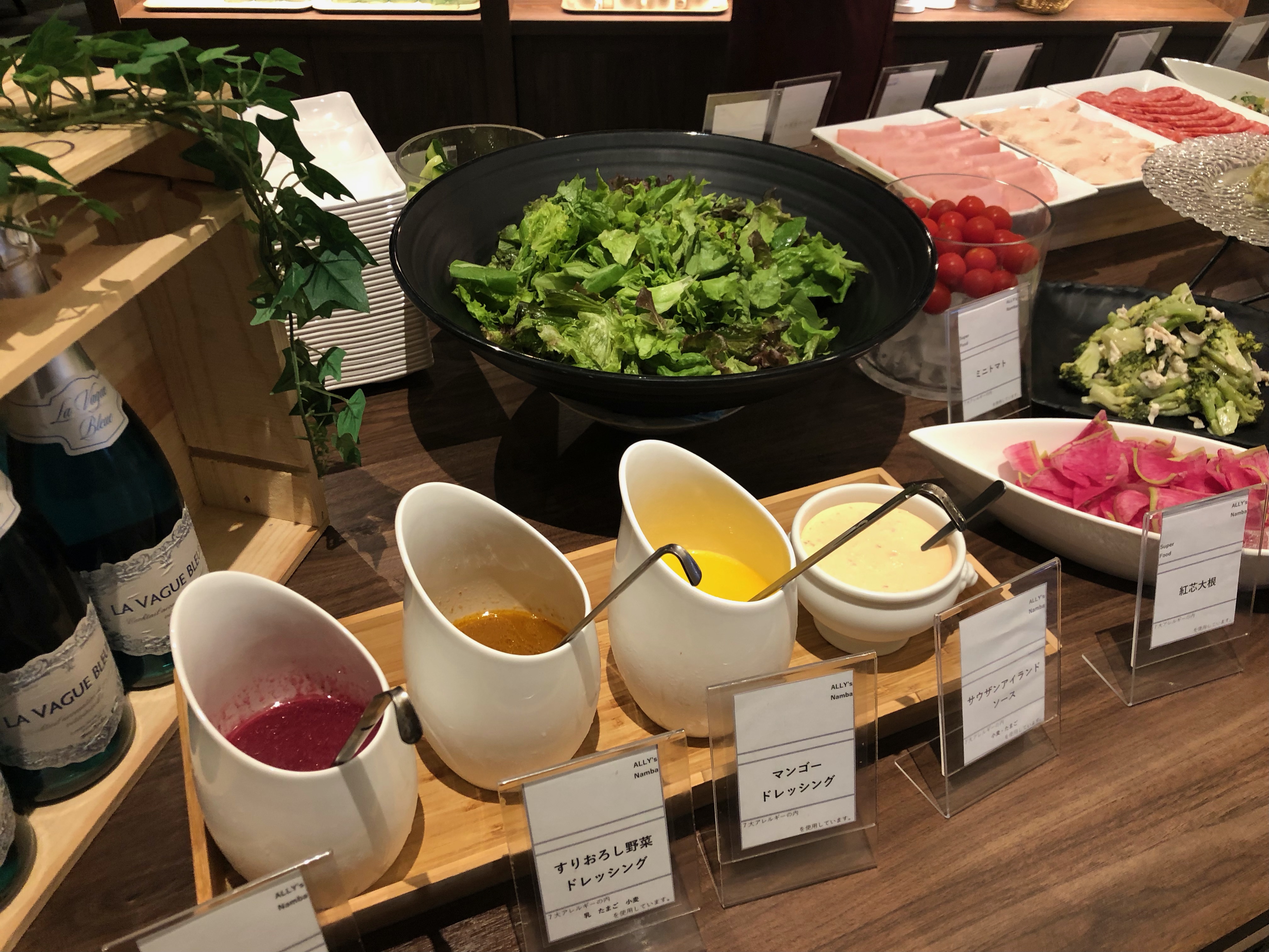朝食ビュッフェ