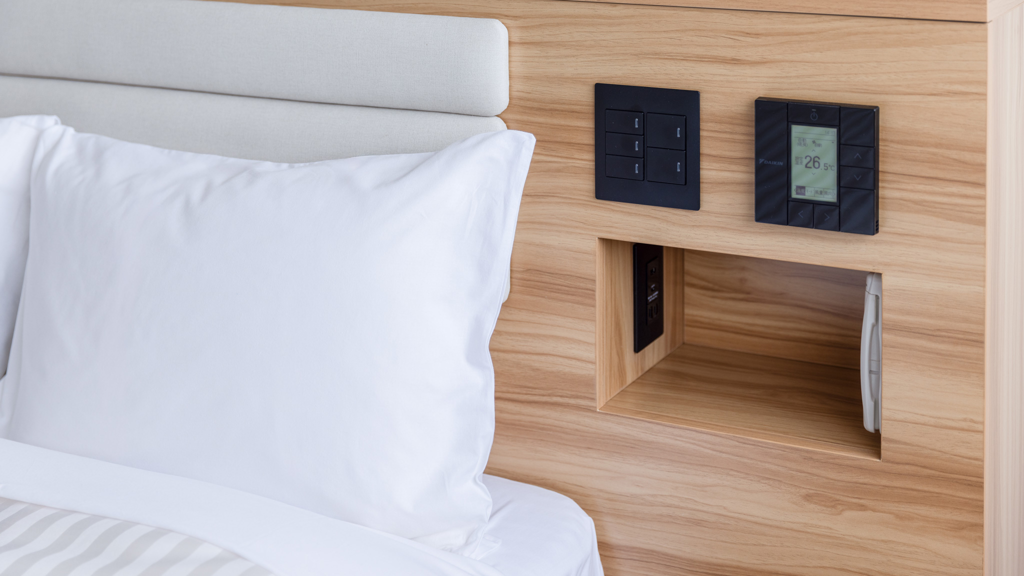 コンフォートシングル　コントロールパネル