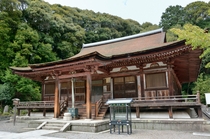 重要文化財にも指定されている長弓寺