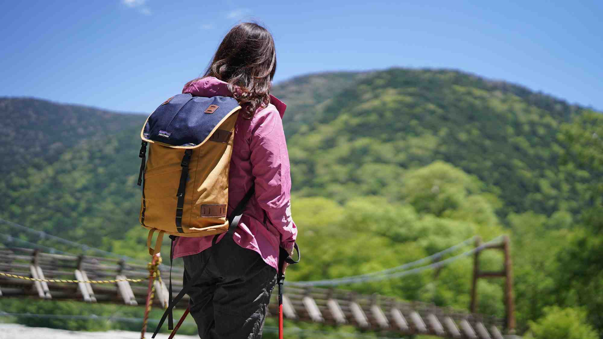 明神橋へ向かう心地よい散策