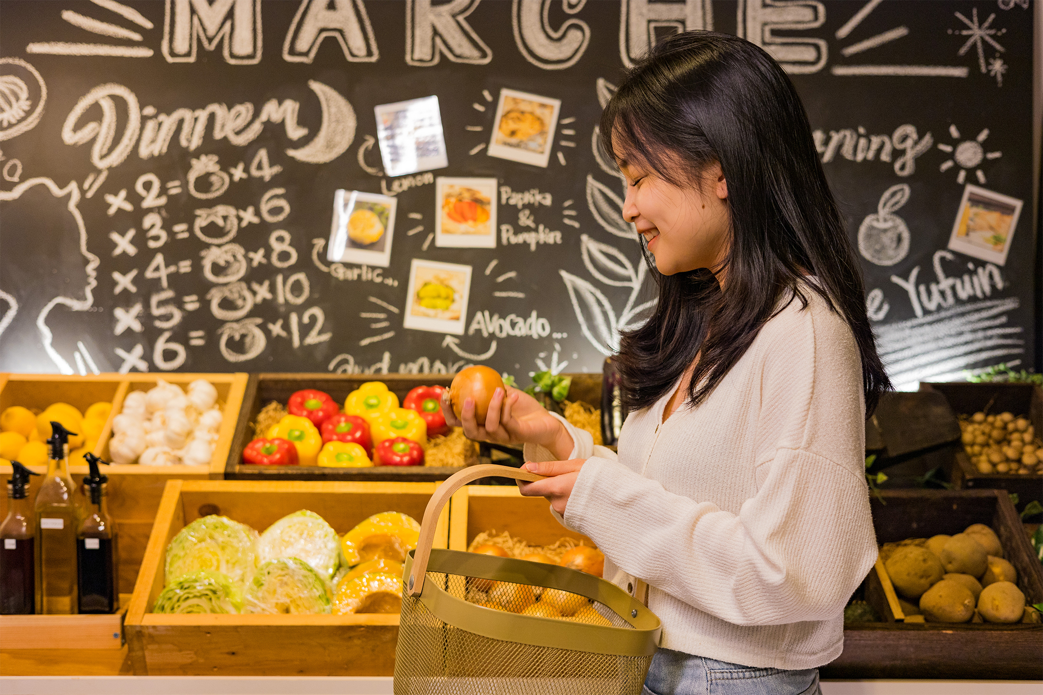 マルシェでお好みのお野菜をお選びいただけます♪