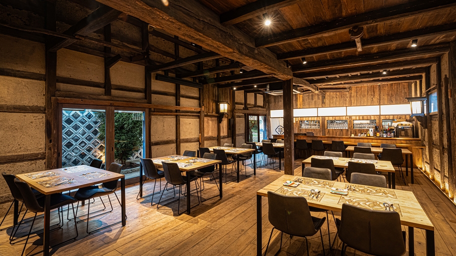 【スペシャルオファー】＜2食付／カジュアル＞ 蔵書×フレンチ。初めてのNIPPONIA体験に。