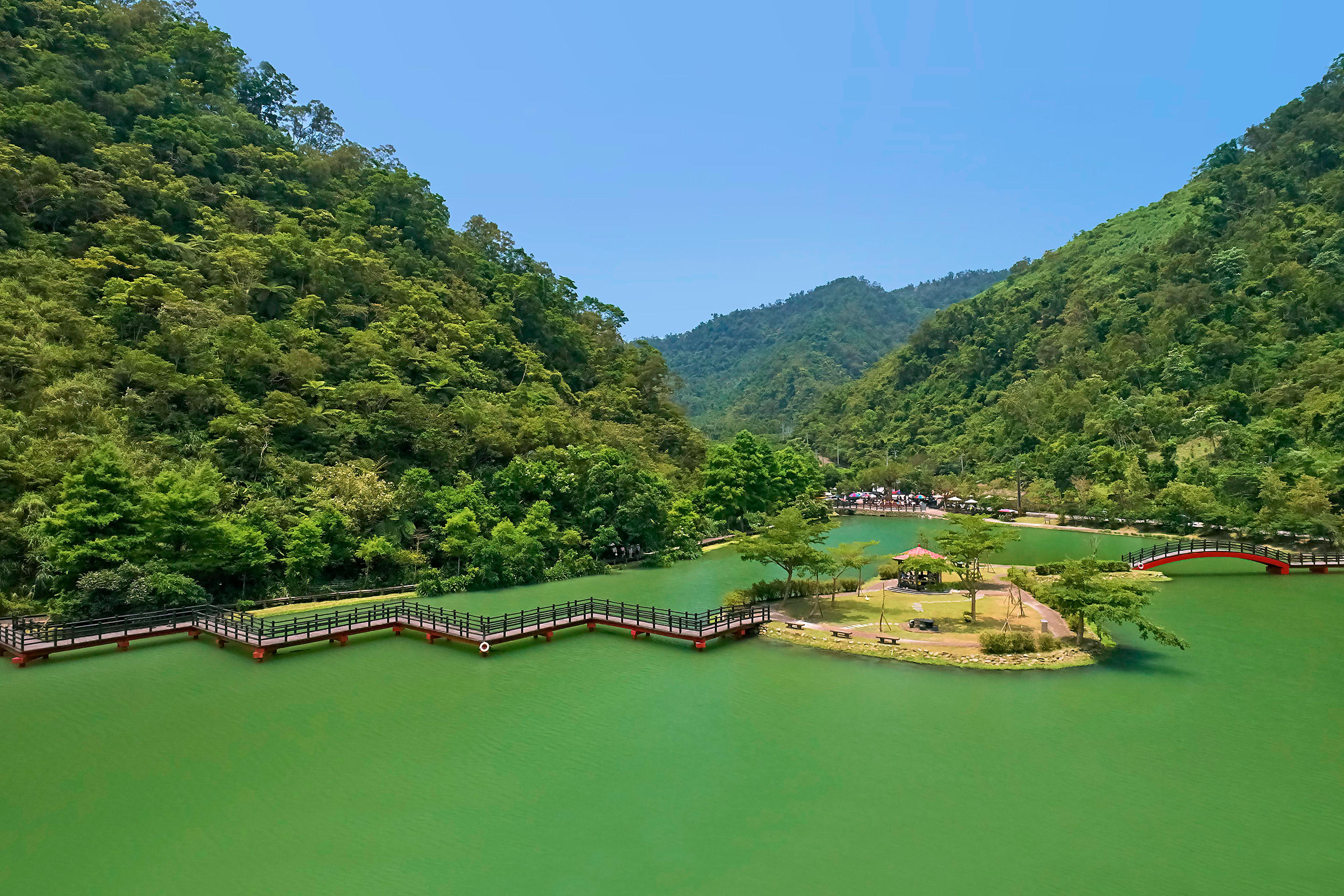 Wang Long Lake