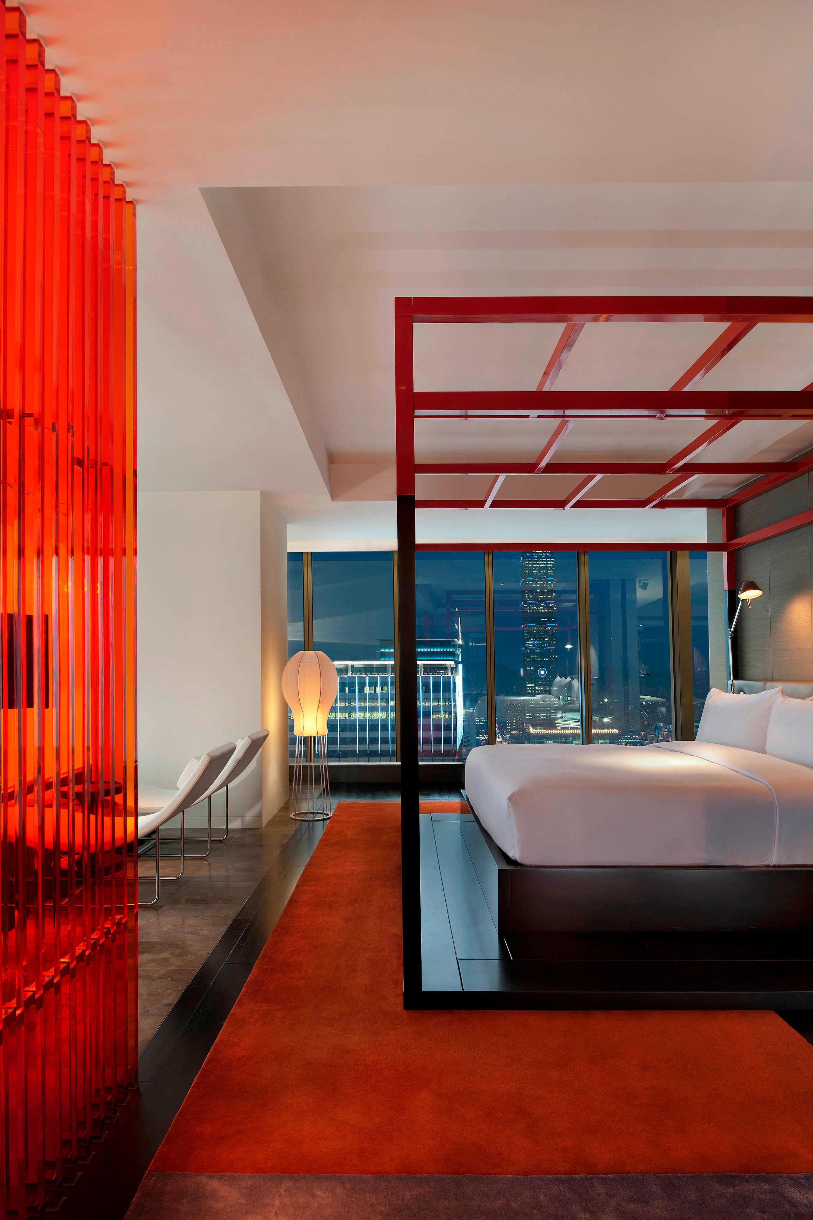 WOW Suite - Bedroom_