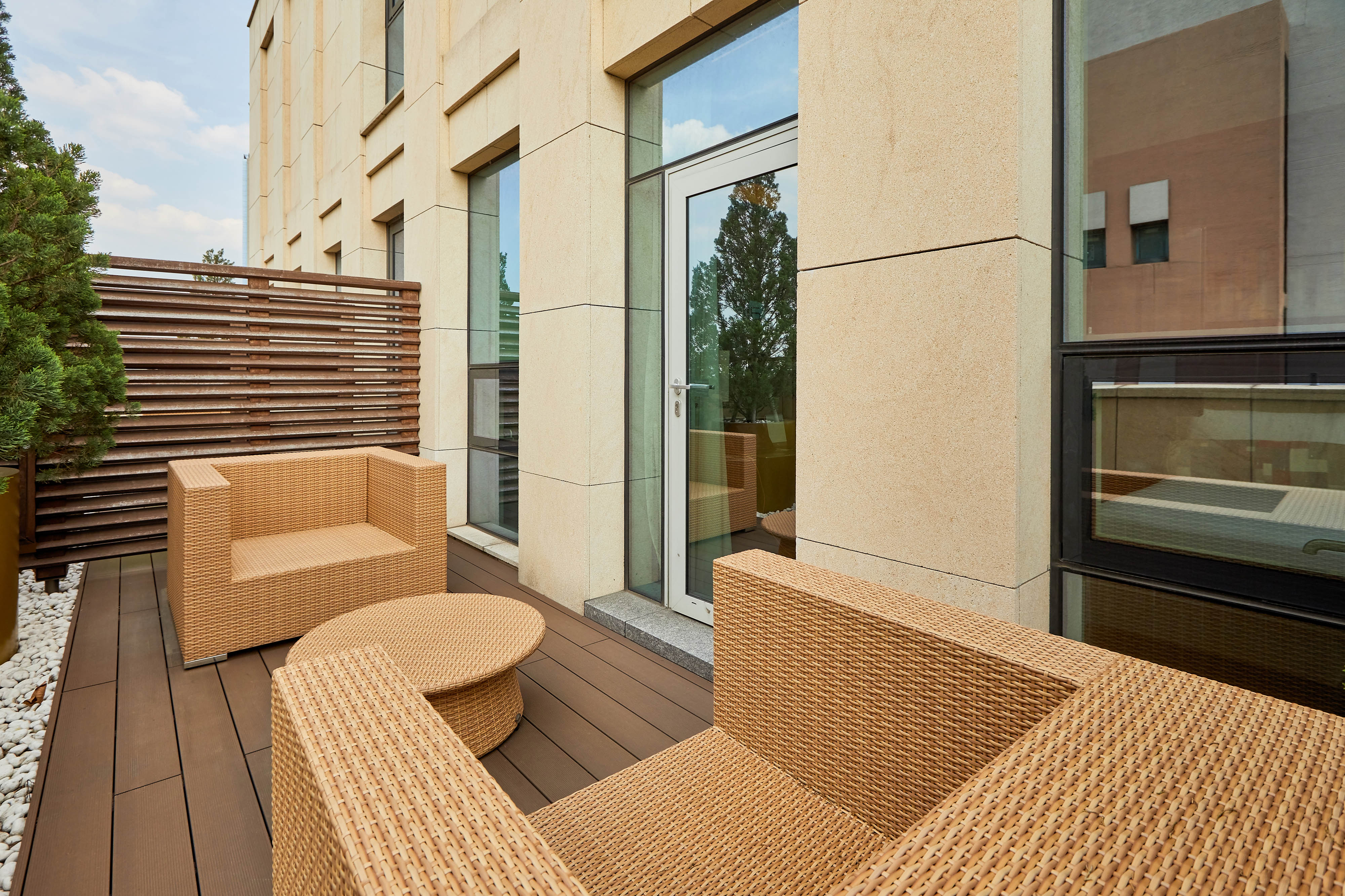 Aloft Urban Suite - Balcony