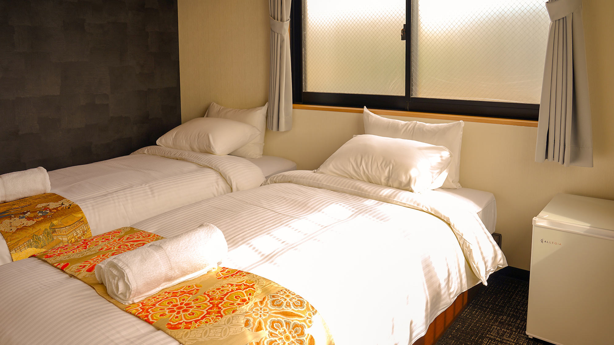 ・洋室　日当たりのよい客室です