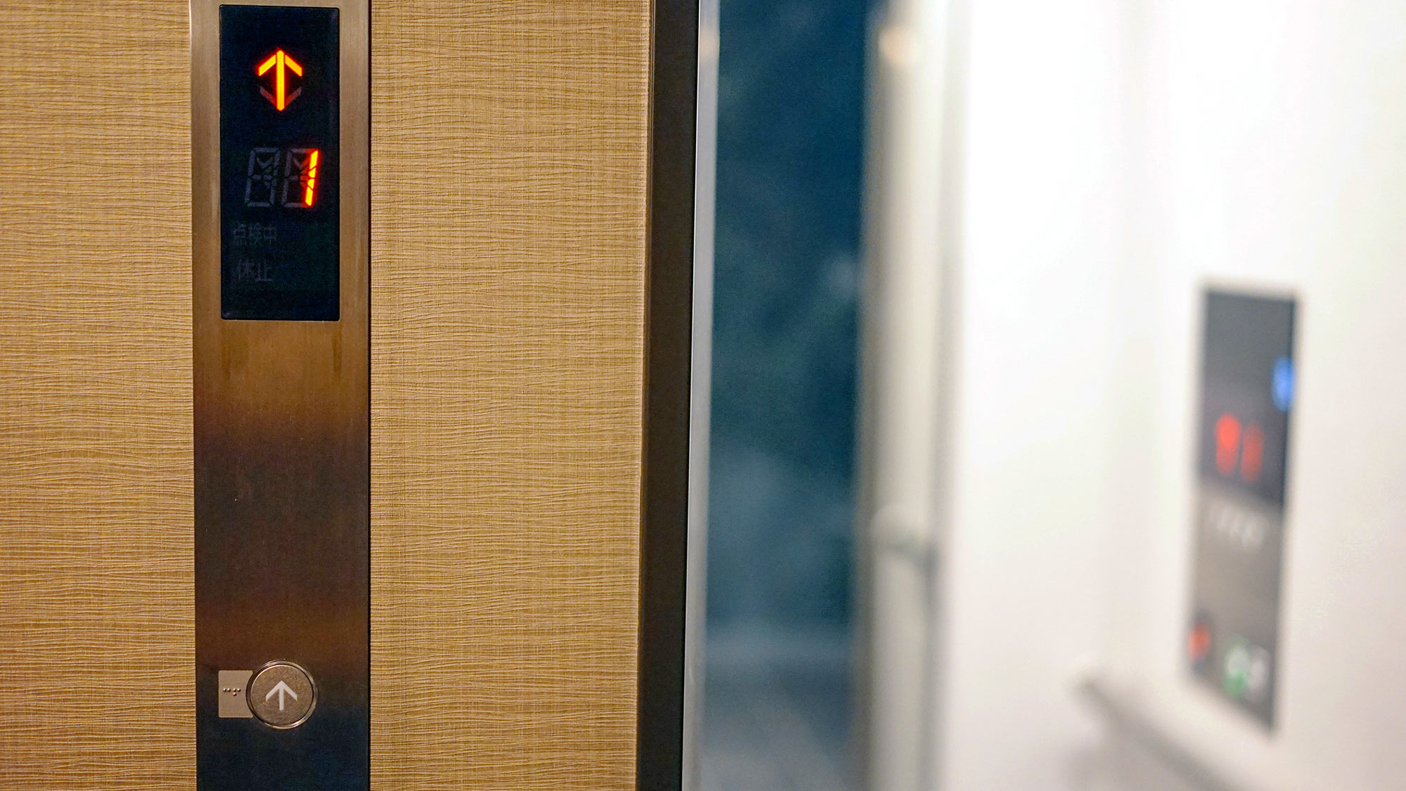 ・４フロア全10客室の宿でございます