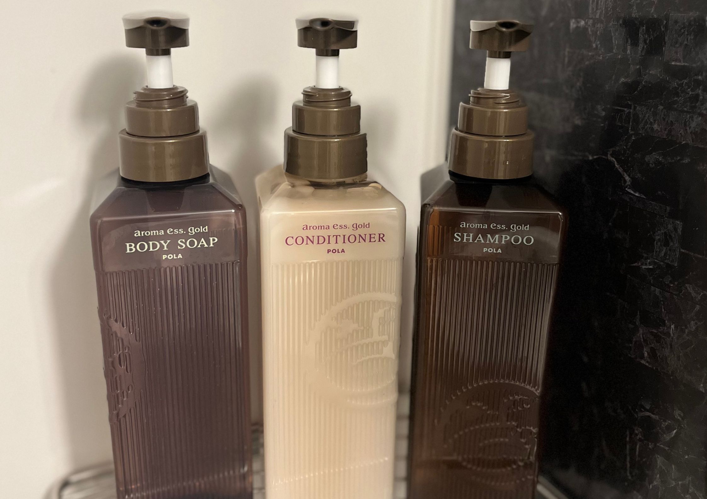 <POLA>シャンプー・コンディショナー・ボディソープ