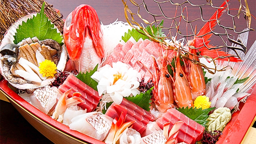 ・【料理一例】新鮮な海の幸をお刺身で召し上がり下さい！