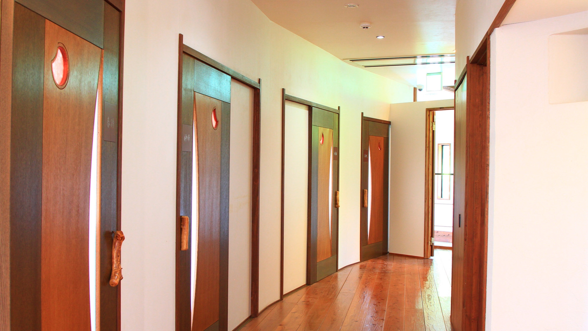 【素泊り】広大な敷地と高台からの景色でのんびりSTAY♪