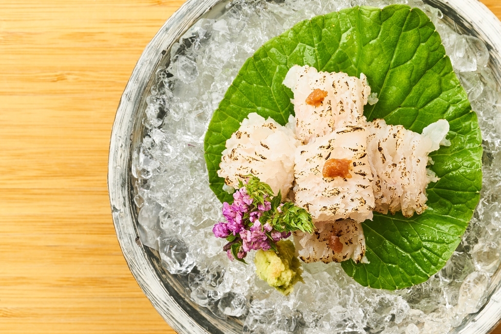 【直前割／カウンター割烹／露庵温味15％OFF】四季折々の吟味された食材で季節の移り変わりを実感