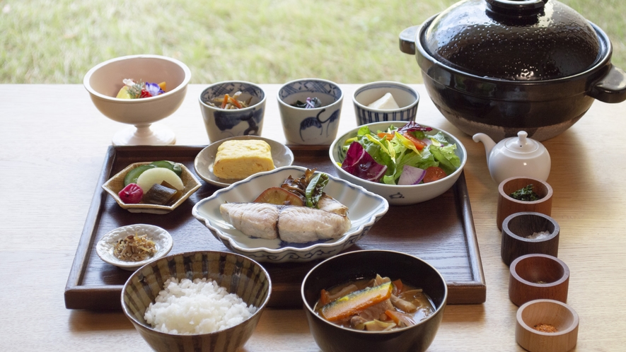 ご朝食