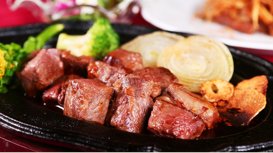【 直前割☆お日にち限定 】リーズナブル◆伊豆牛サイコロステーキをお手頃に！＜1000円OFF＞