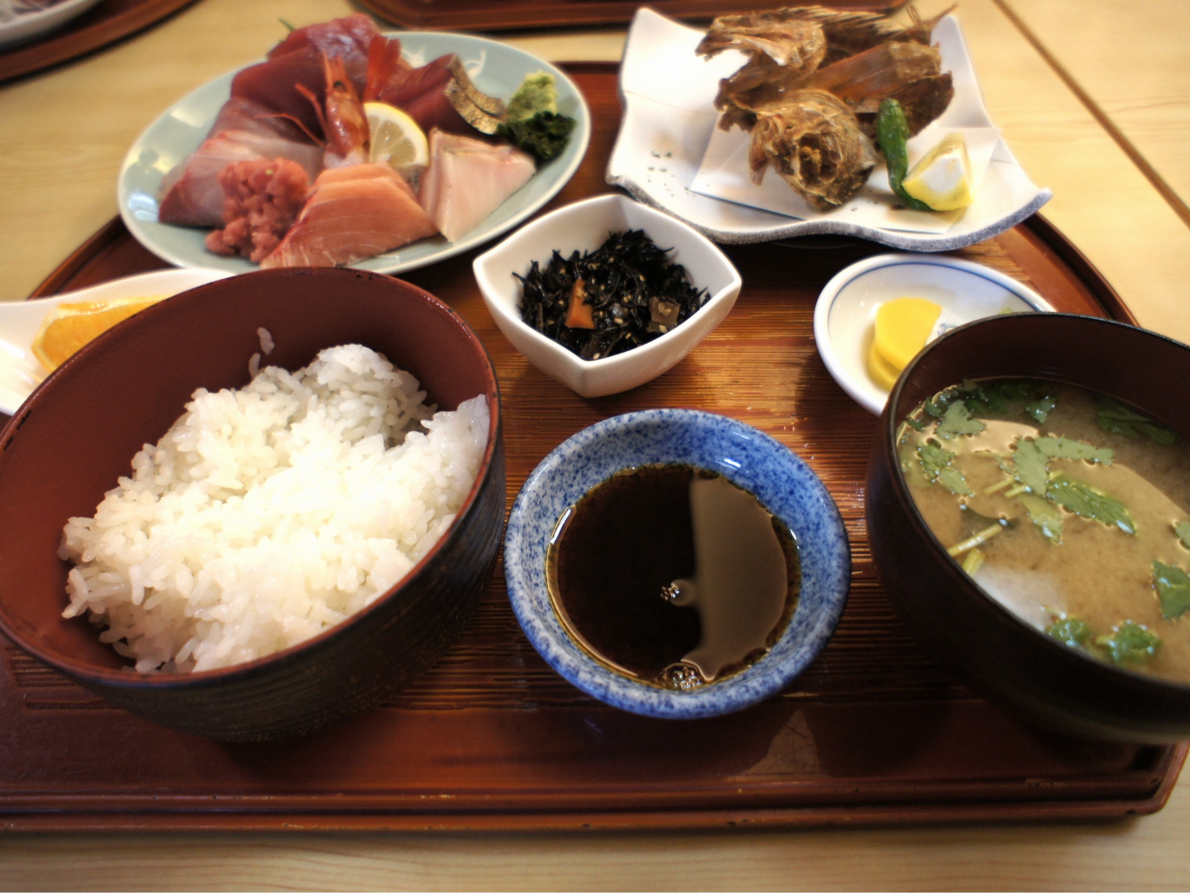 夕食　提携周辺レストラン　みはる　　岬定食