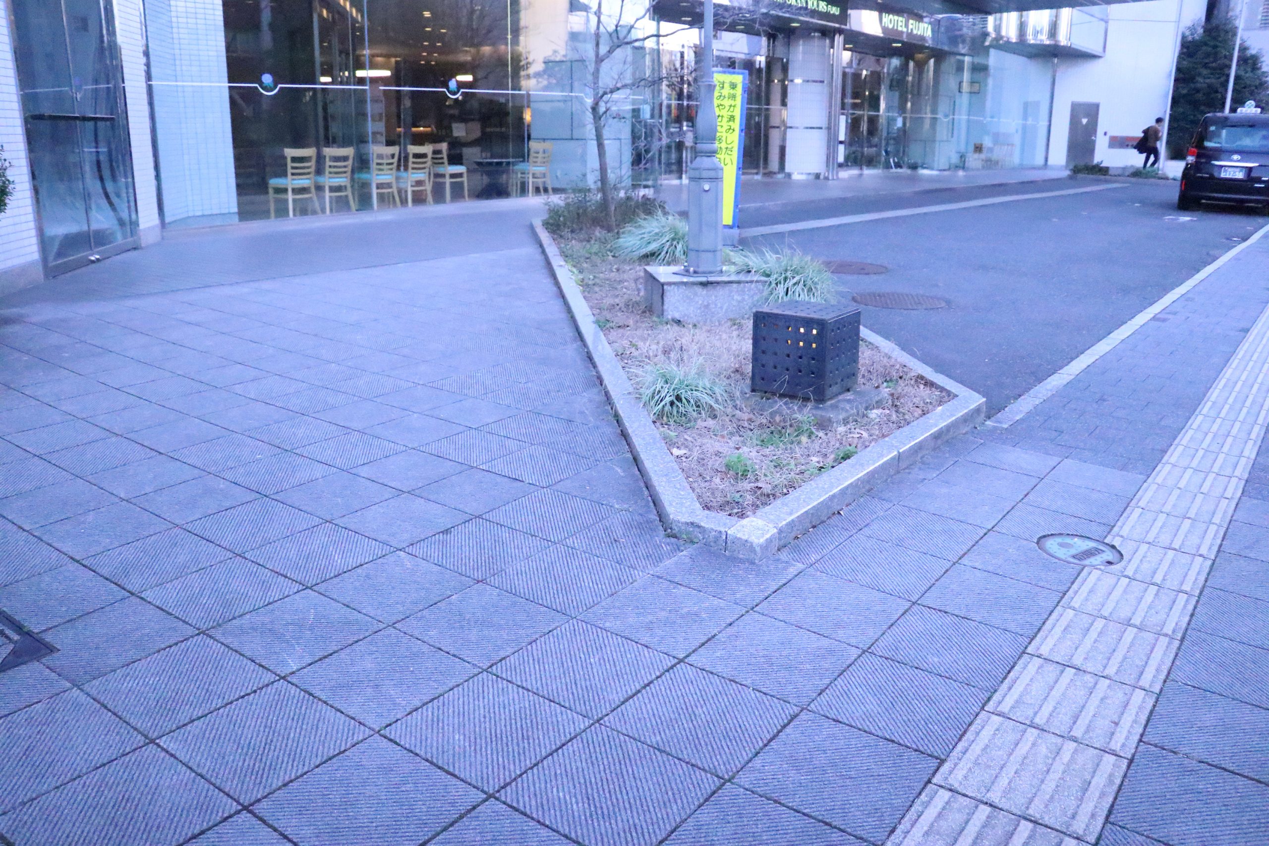 【バリアフリー対応】エントランススロープ