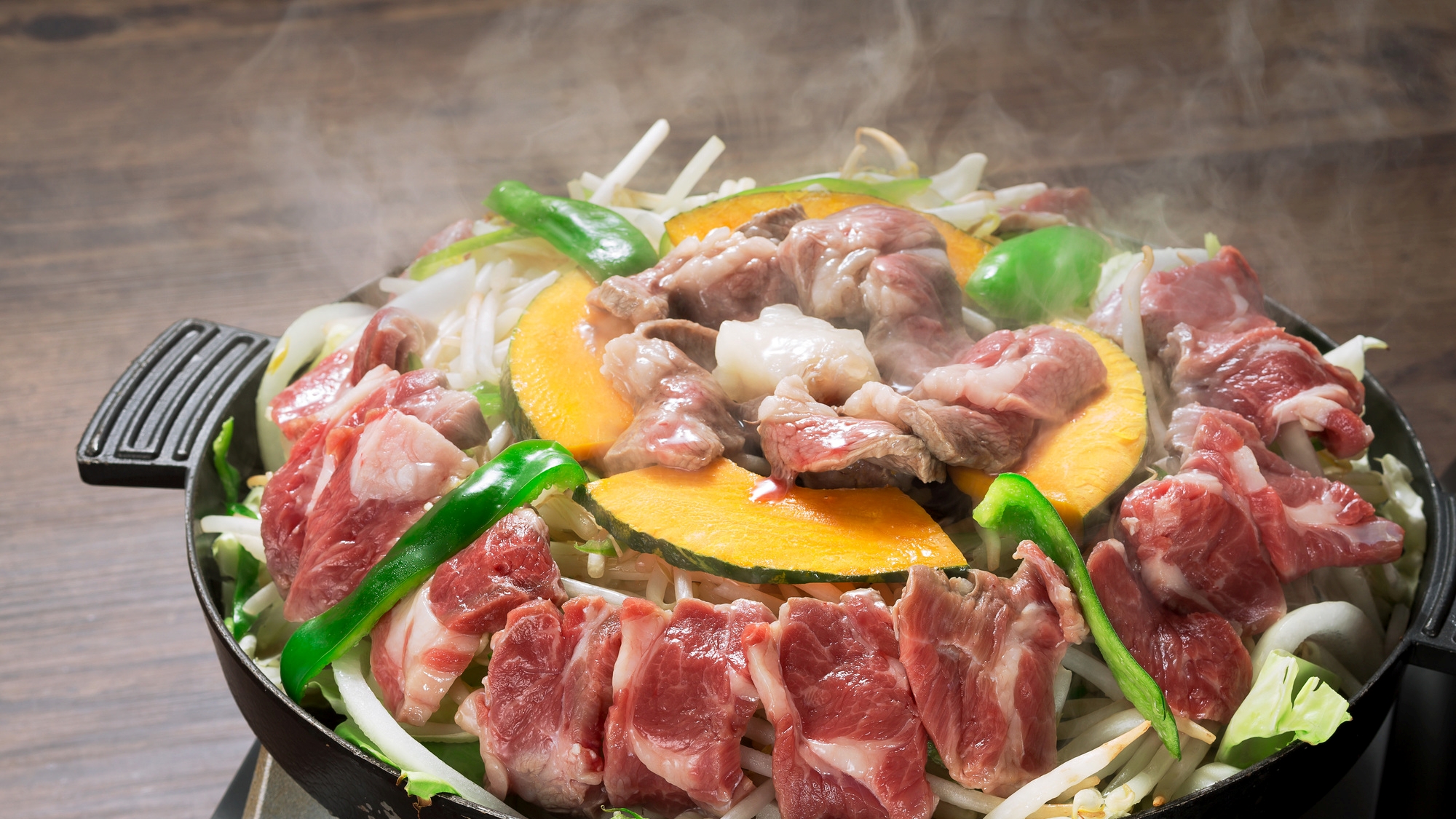 ホテル近くでジンギスカンを堪能！※イメージ