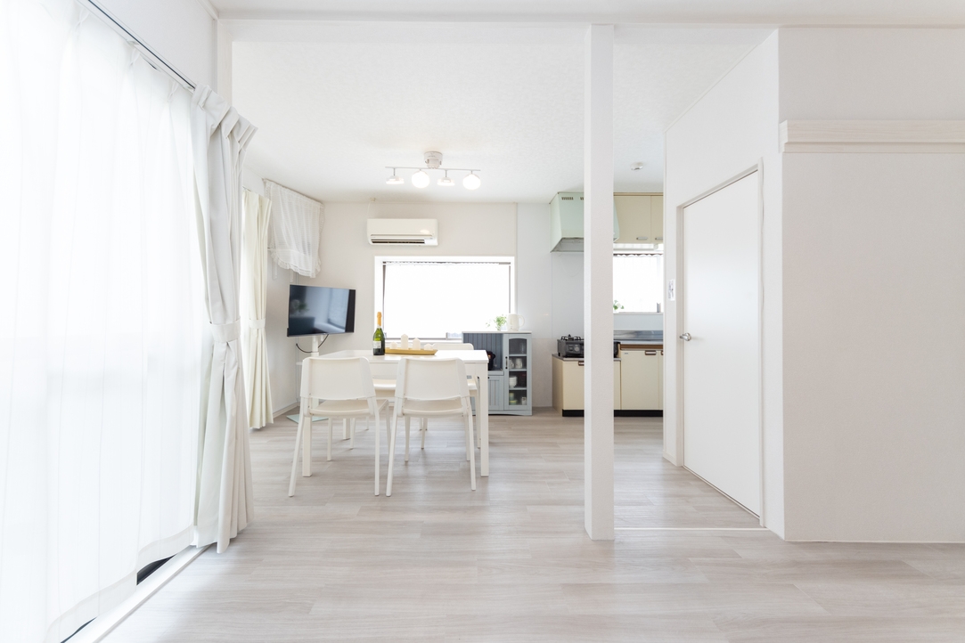 アクセス便利な一軒家　４LDK別荘貸切タイプ　テラスでBBQ可能、ペット同伴可能