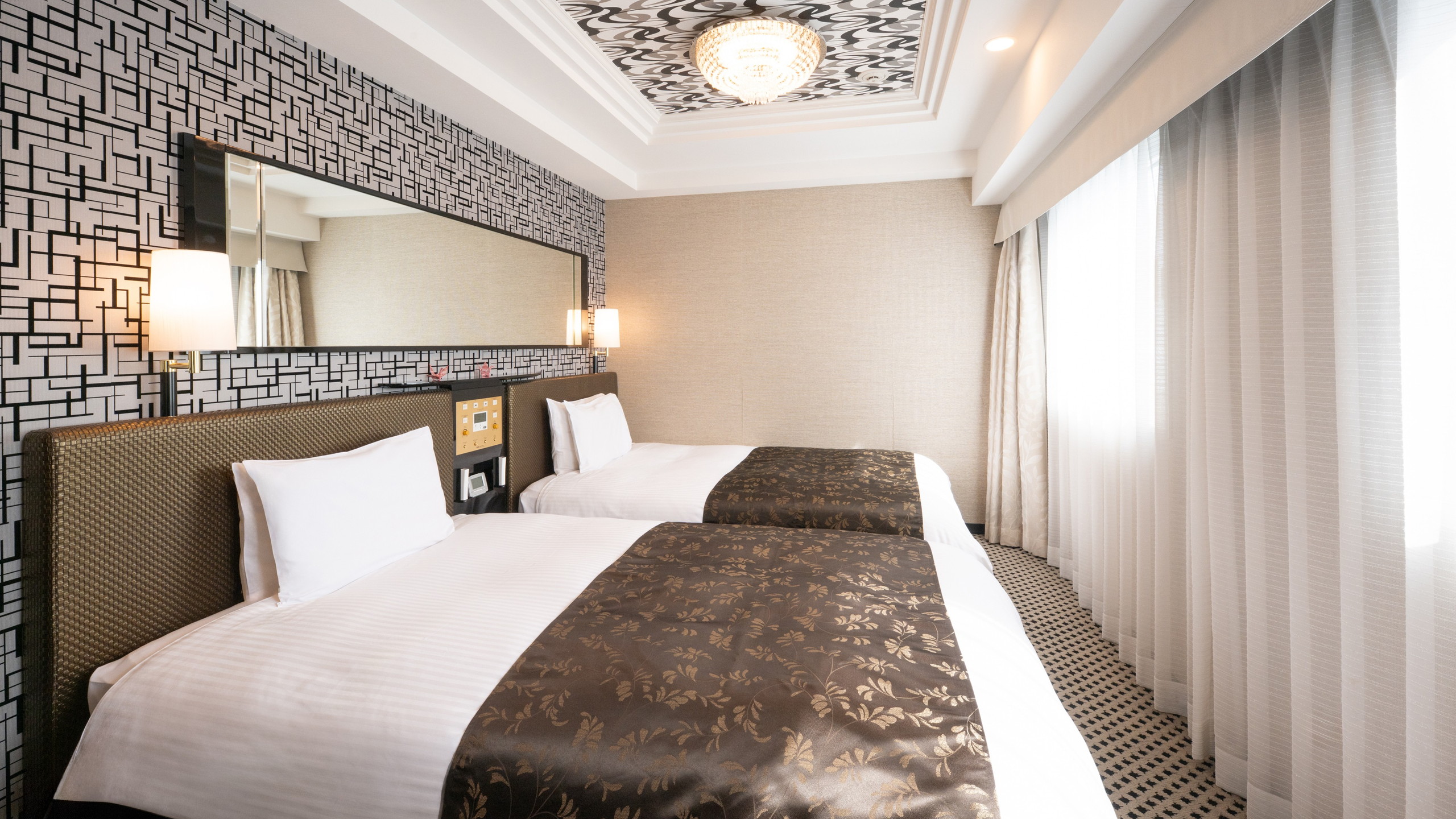 デラックスツインルーム 2ベッド バリアフリー 全室禁煙　(広さ22㎡ / ベッド幅122cm）