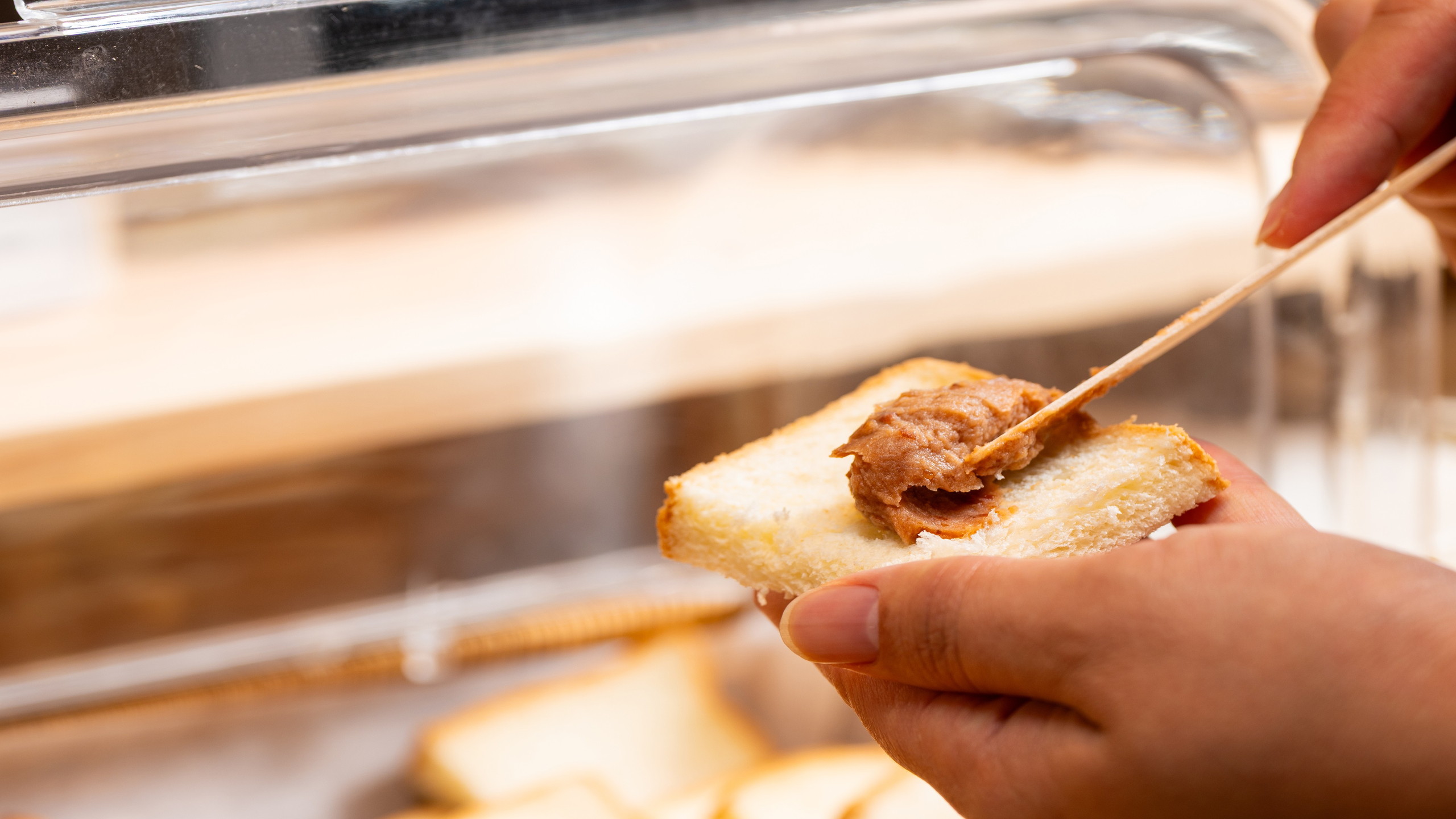 朝食　あんバタートースト【名古屋めし】