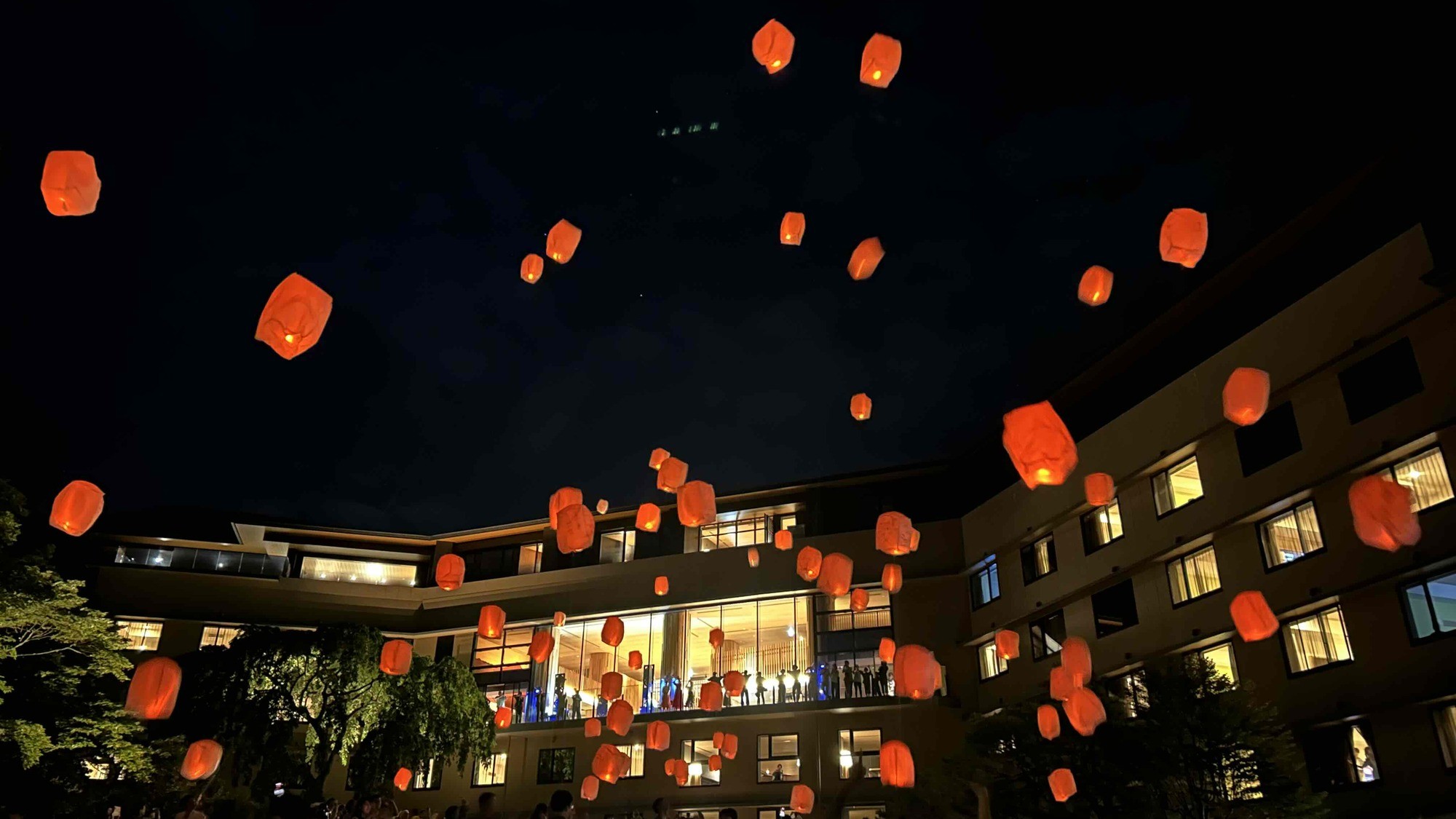 ランタンナイト