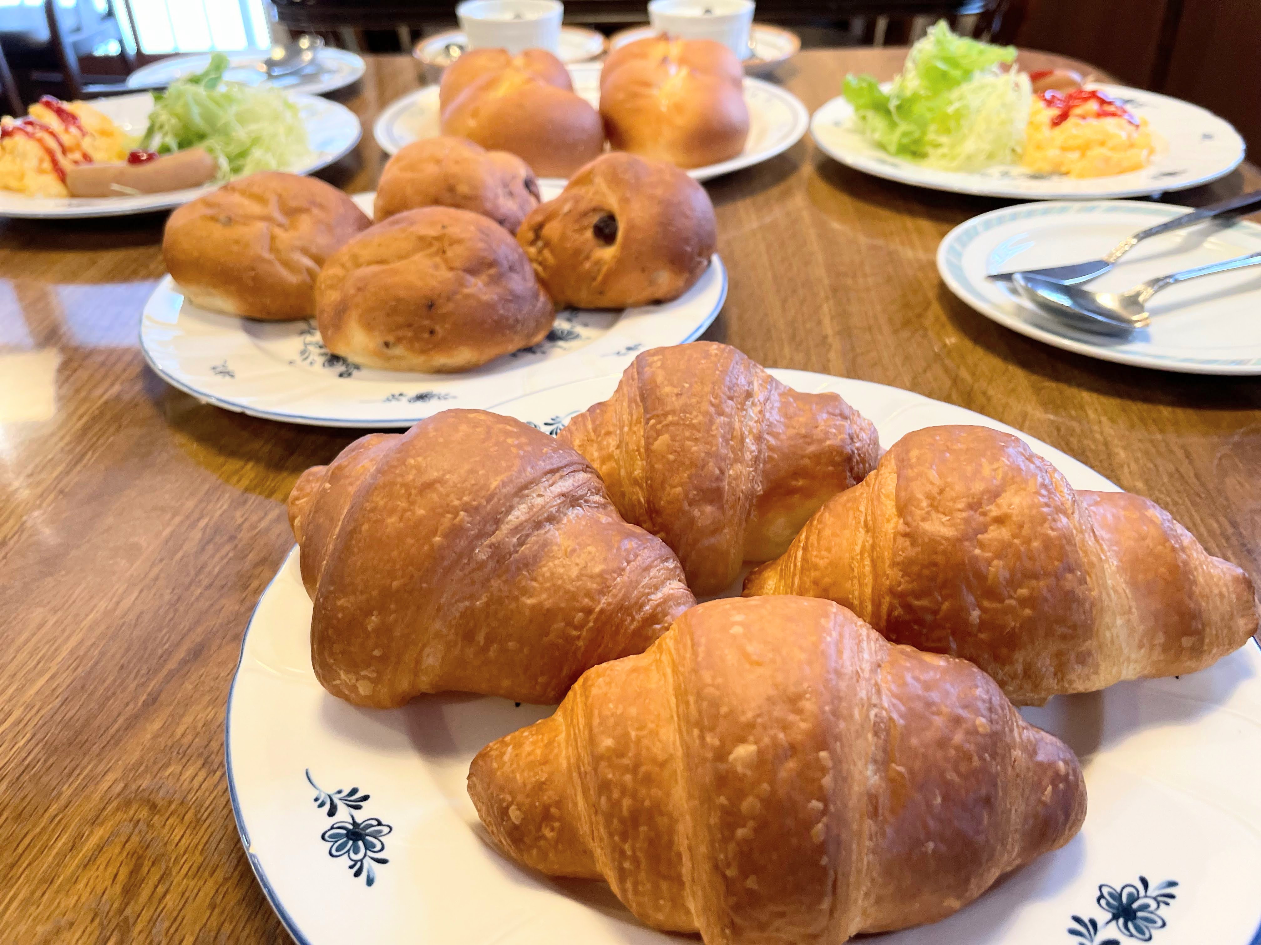 自家製焼き立てパン