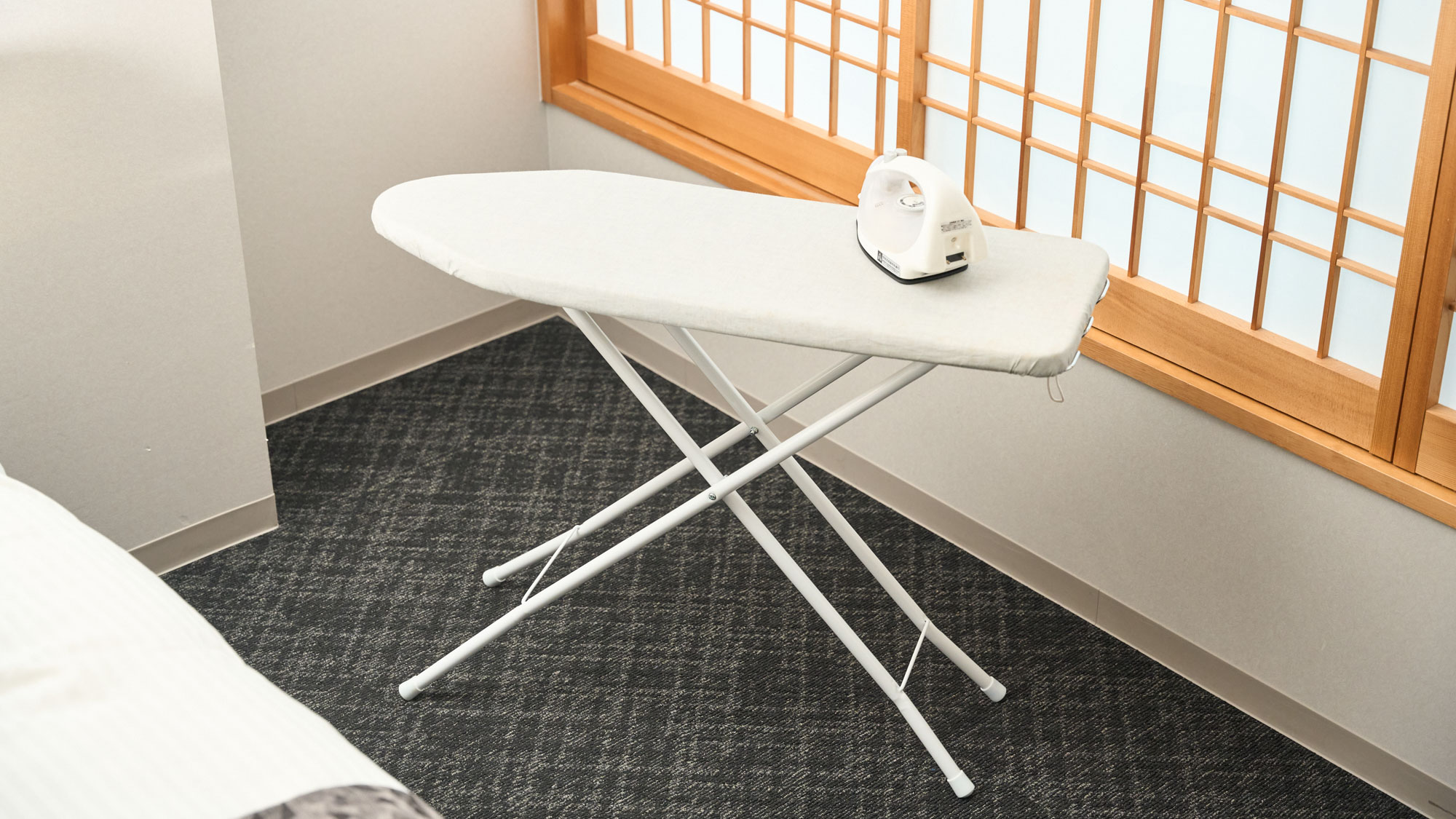 【貸出備品】アイロン・アイロン台