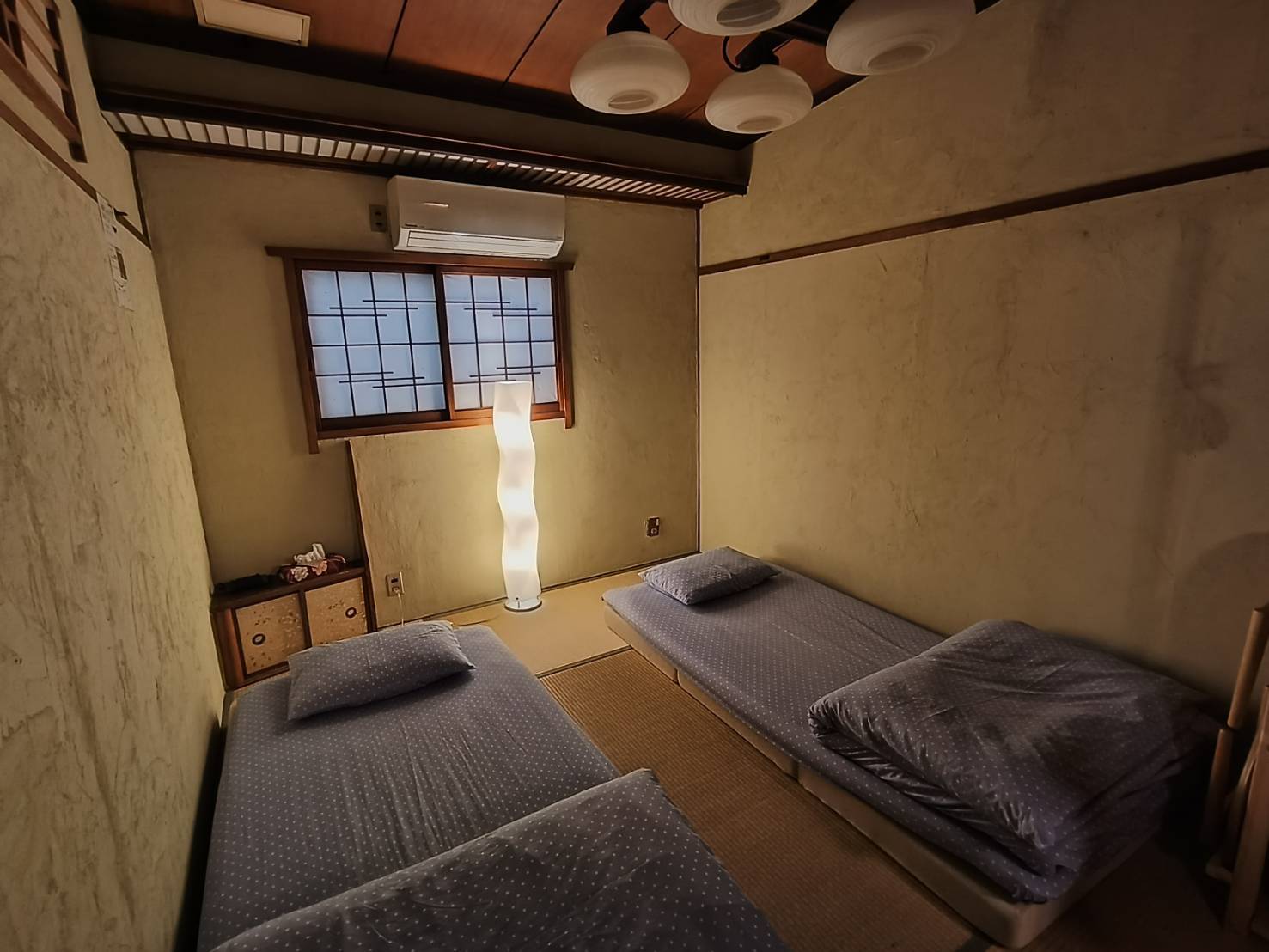ツインルーム　バス・トイレ共用