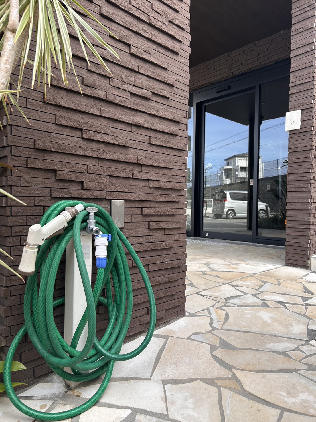 洗い場(外_喫煙所横_共用)