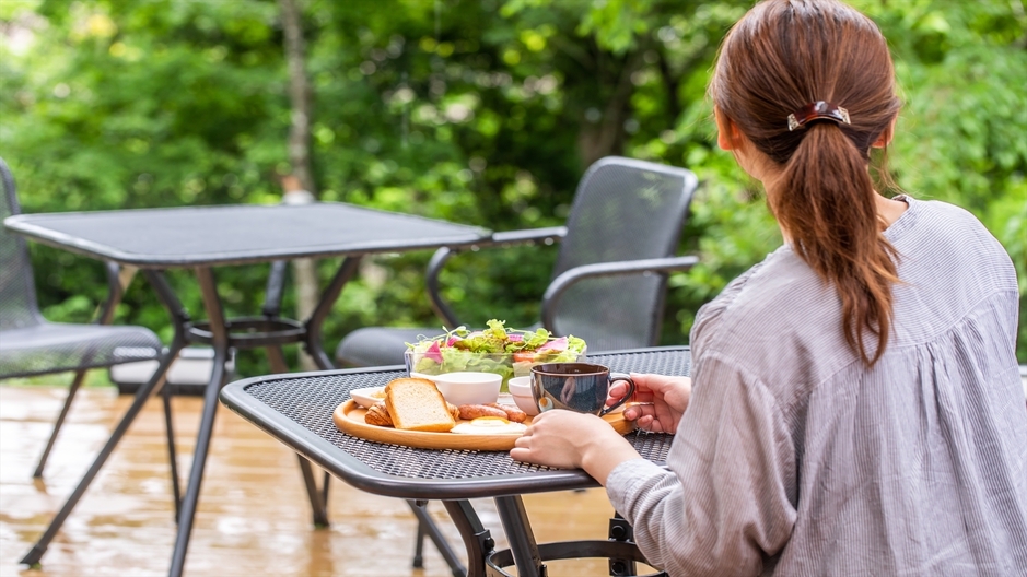 【秋冬SALE】爽朝自在〜露天風呂付スイートルームで過ごすライムリゾート箱根＜朝食付＞ 