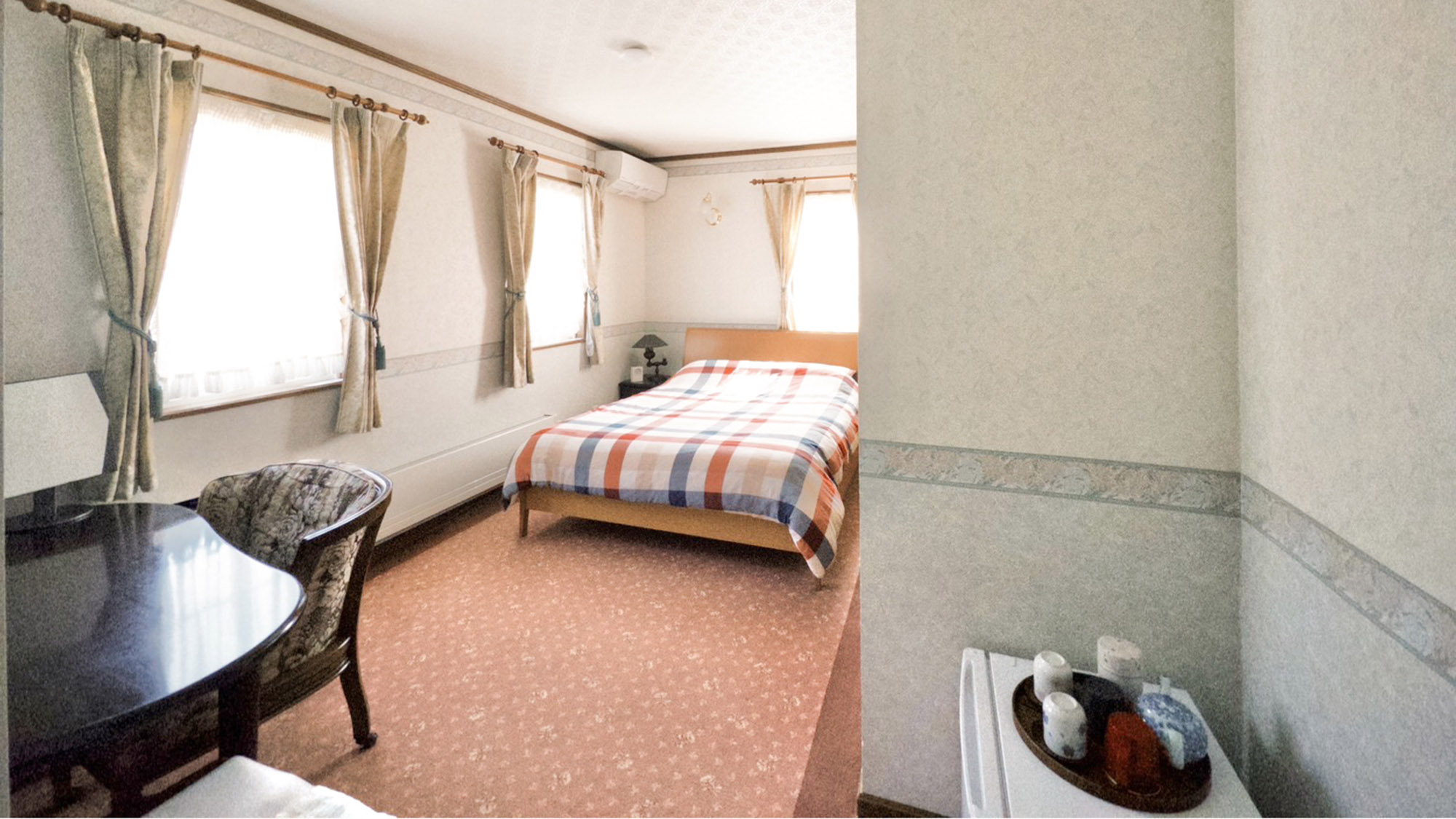 ・【203】洋室の落ち着いた雰囲気が心を癒してくれます