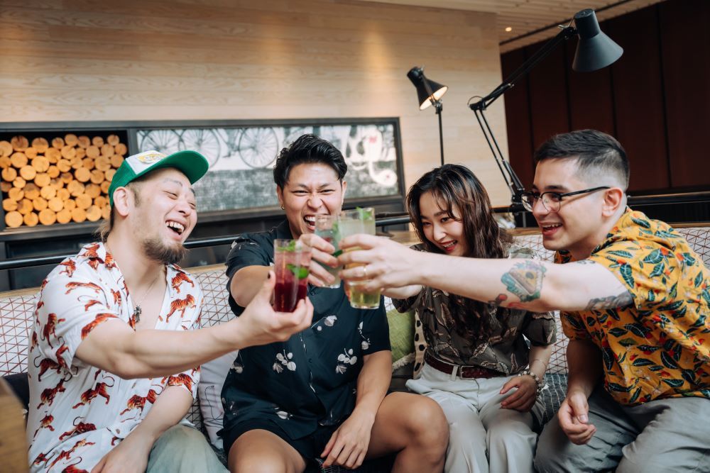 【MOXY：Play Hard，Chill Harder】ホテルクレジット付きサマーステイケーション