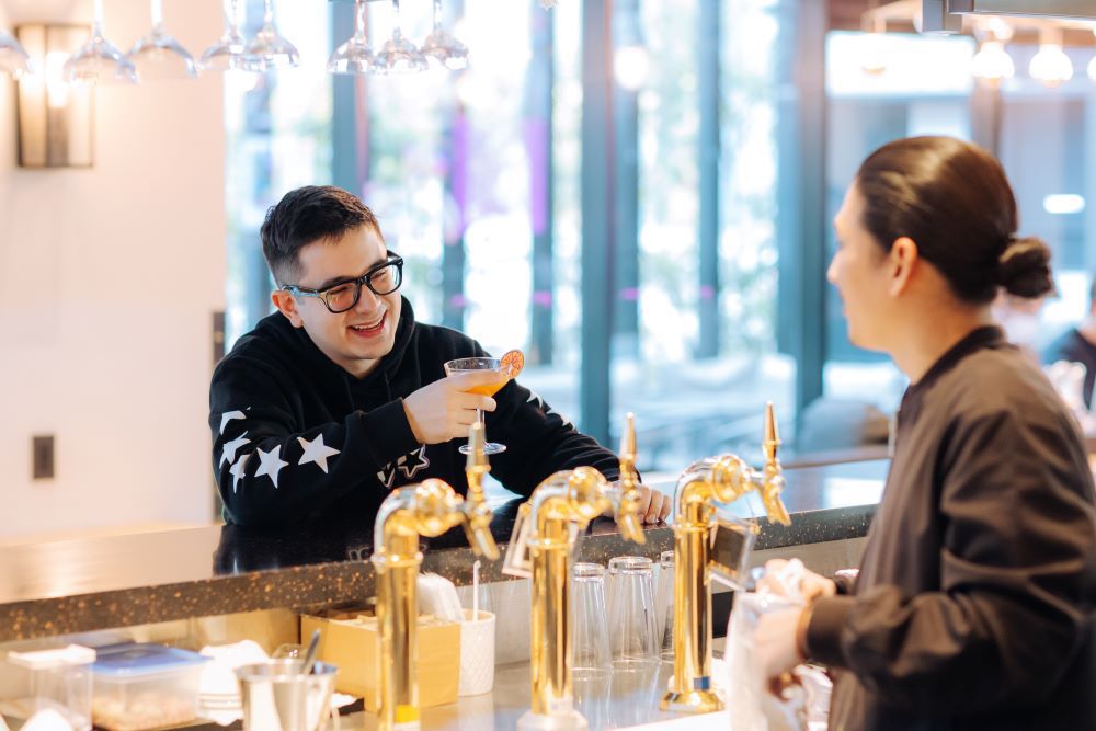 【Marriott Bonvoy会員対象】スタンダード◇素泊まり：モクシー大阪新梅田のシンプルプラン