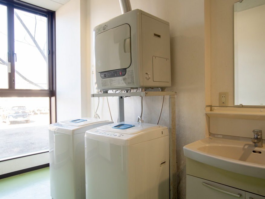 ポイント増量プラン【素泊り】出張でのご利用に！コンビニ徒歩5分！電子レンジや洗濯機もあり☆