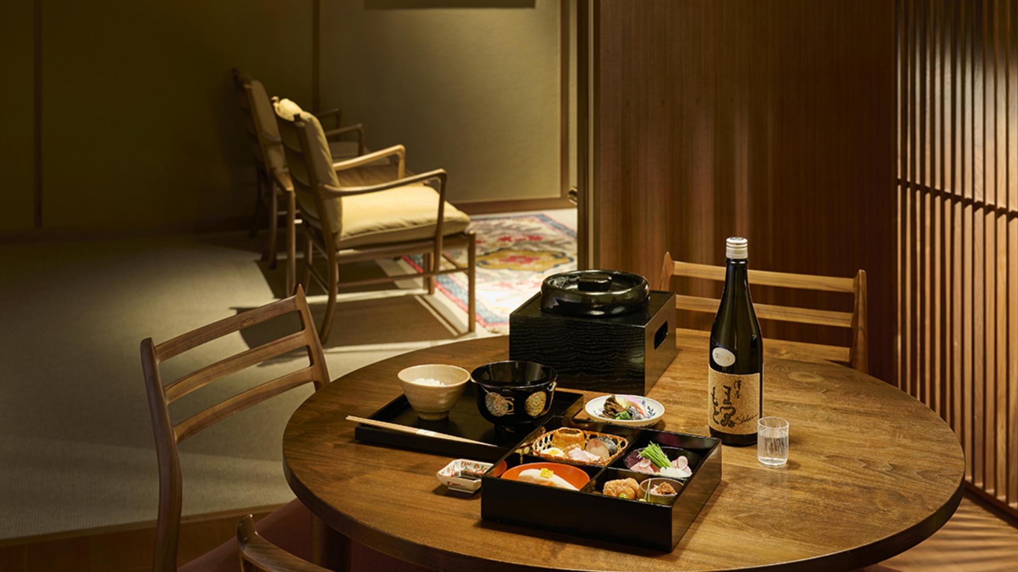 【お部屋食／スタンダード／日本料理】割烹 いずみ特製の松花堂弁当をお部屋で満喫プラン／夕・朝食付