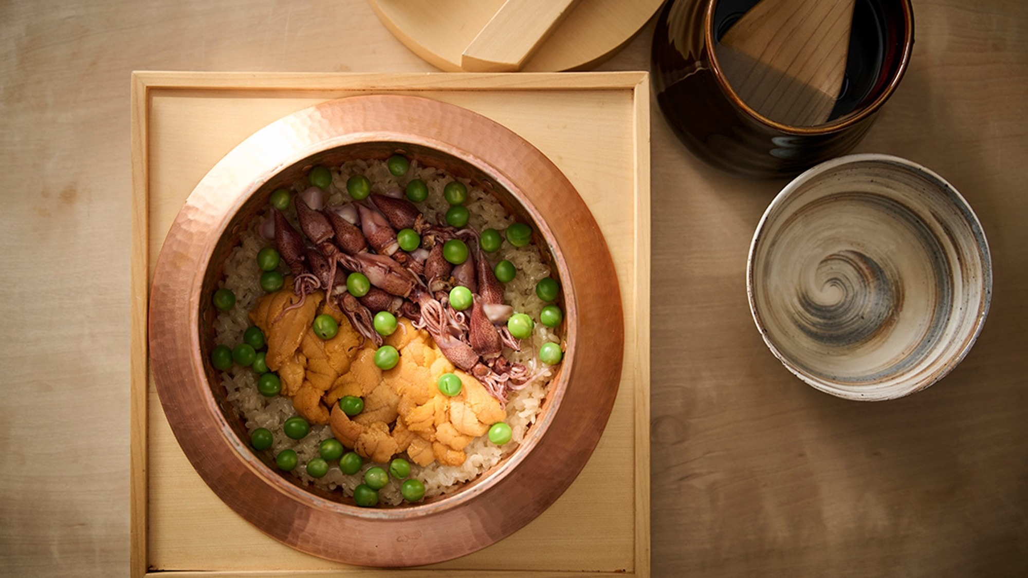 ■日本料理・夕食（一例）旬の恵みを美しく盛り付けた一皿