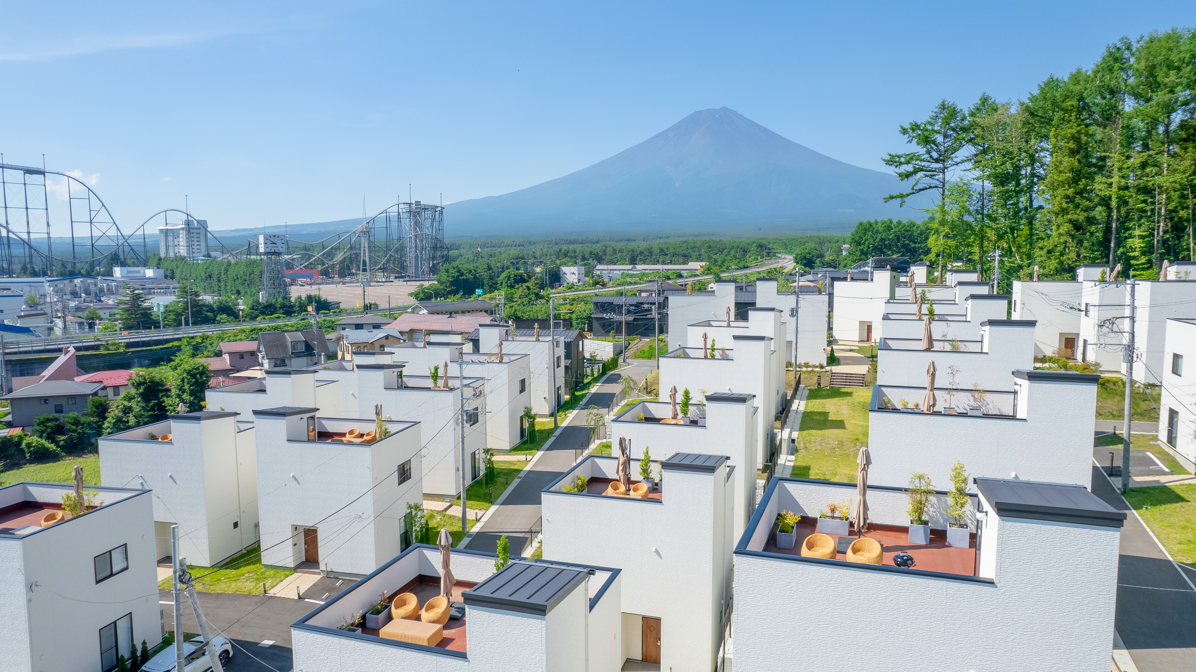 上空から見たTOKIと富士山