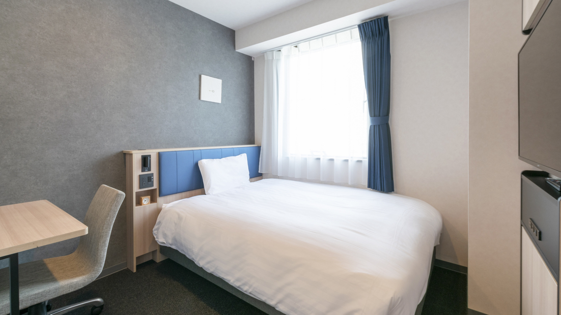 【1ベッドルーム】ダブルスタンダード◆ベッド幅140cm◆広さ15平米