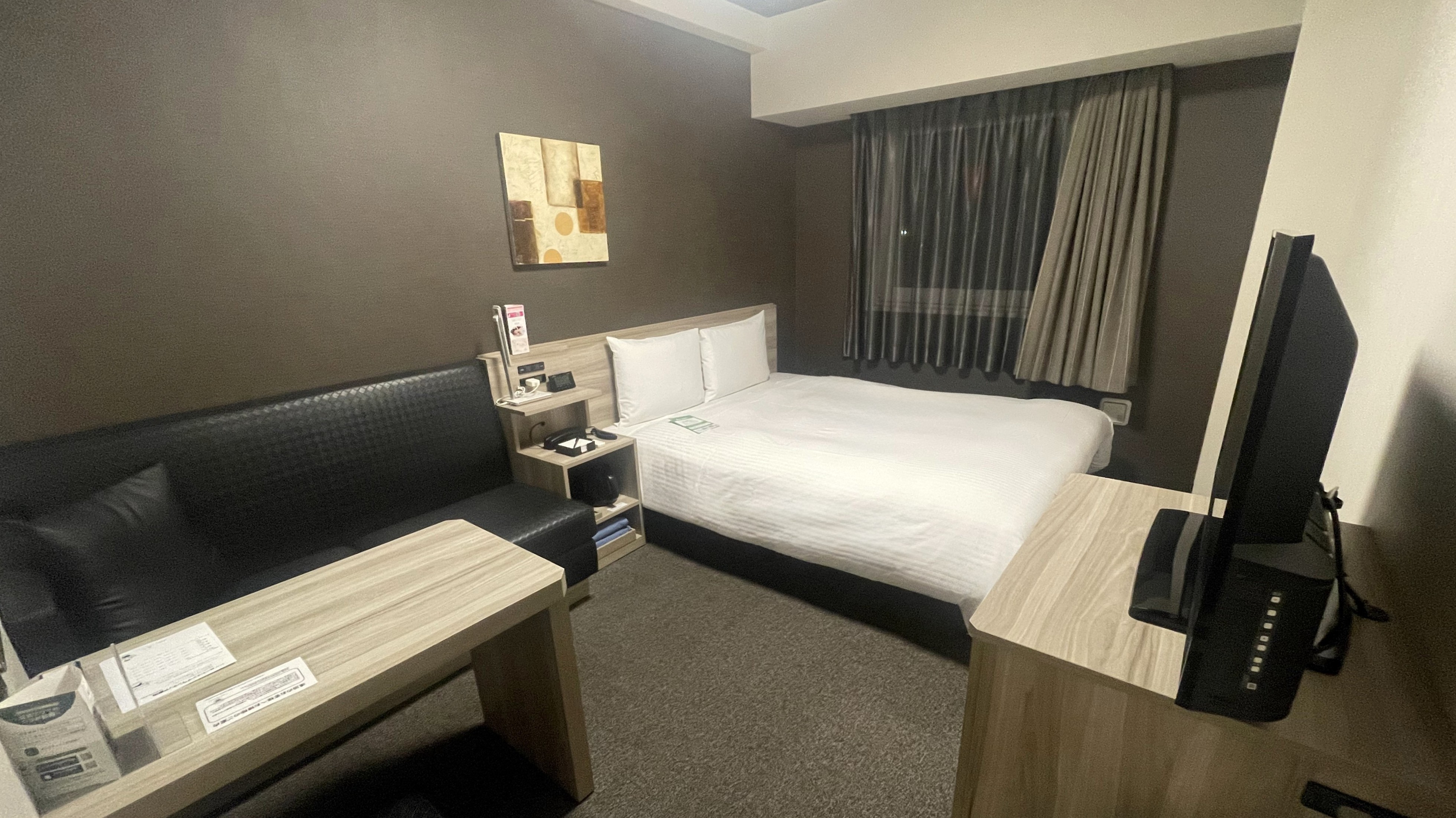 スタンダードセミダブルルーム2