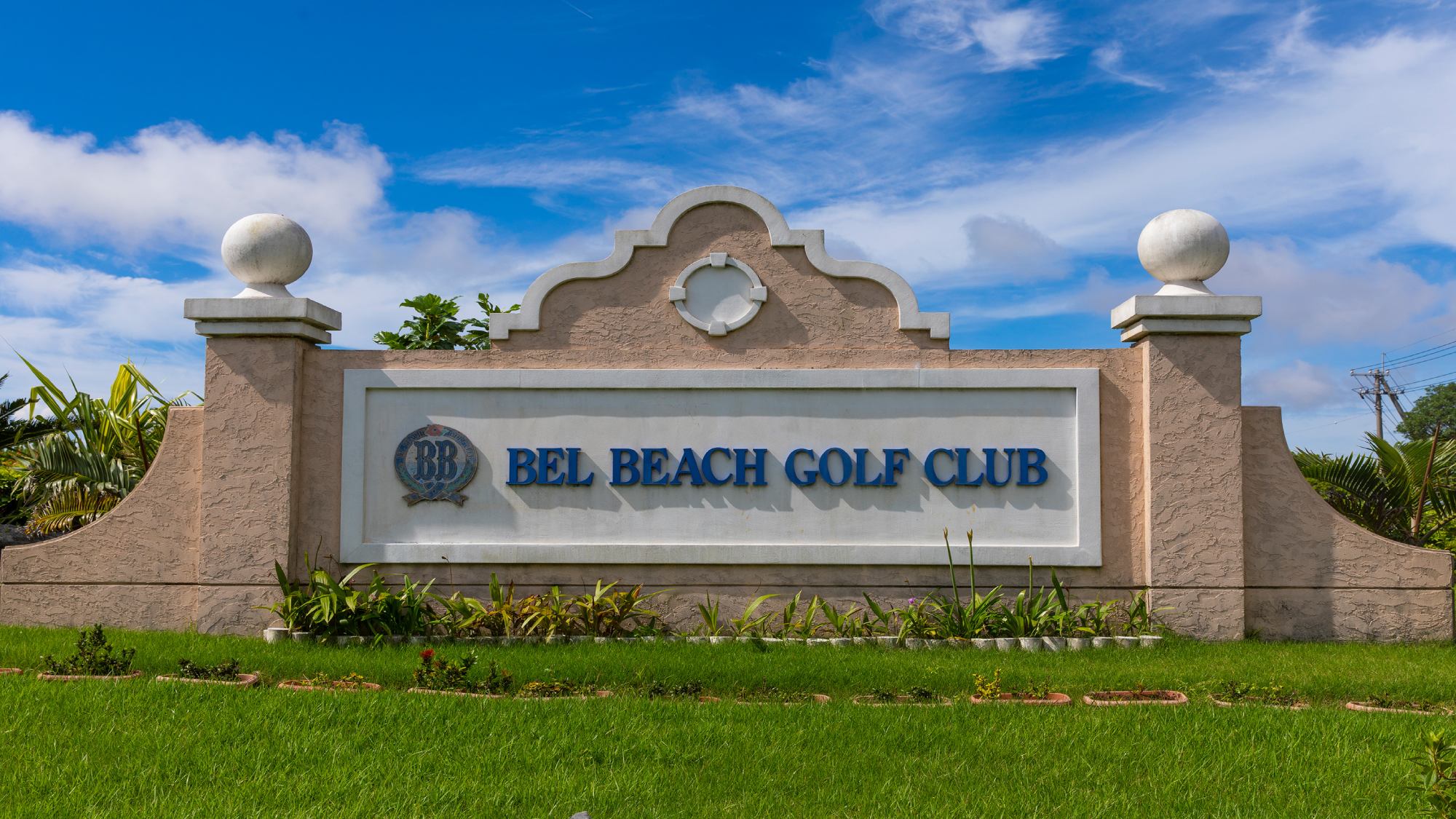 ・【ベルビーチゴルフクラブ】全ホールから海が望めるロケーションです