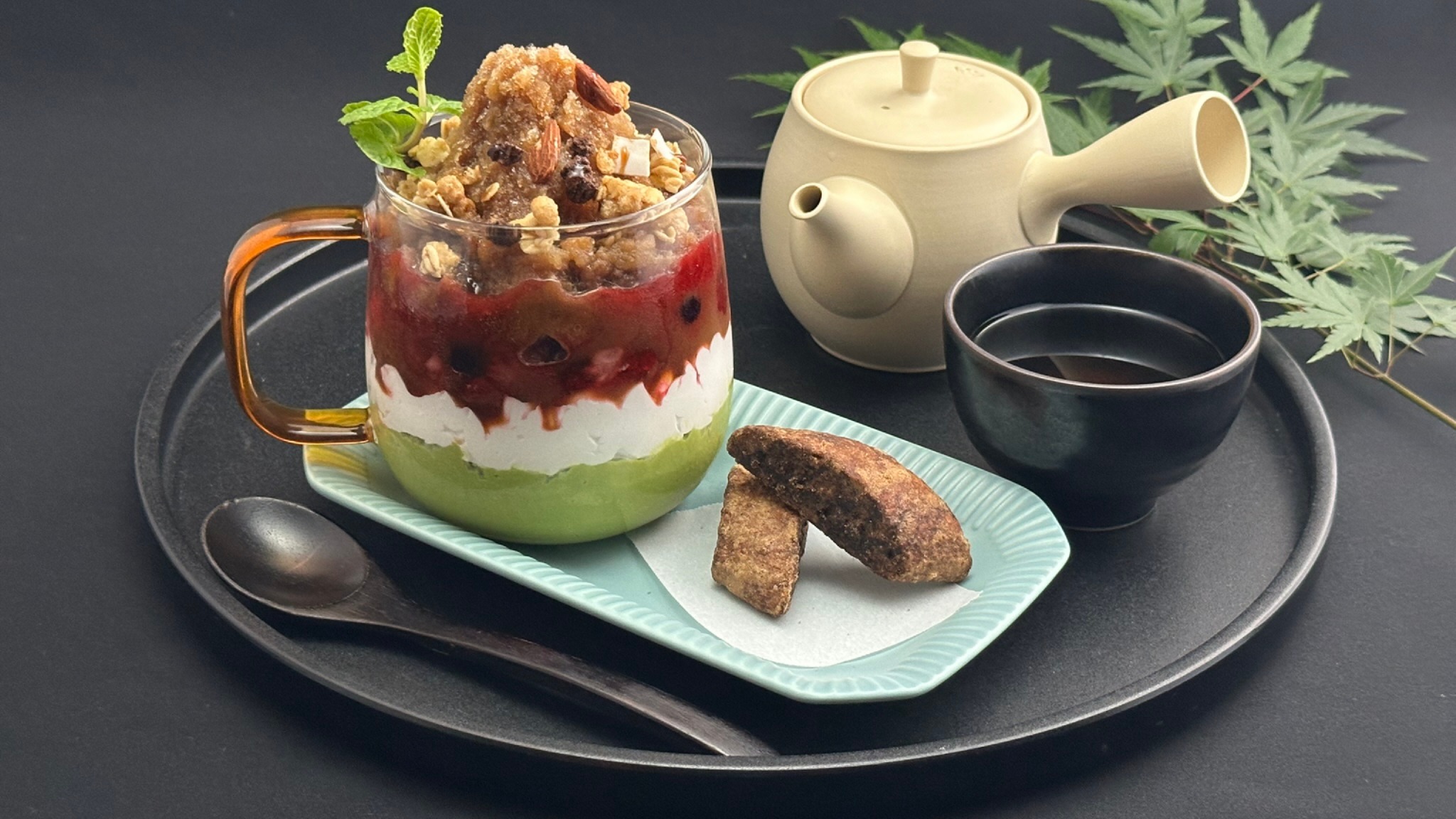 bar　／ 　フローズンほうじ茶パフェ